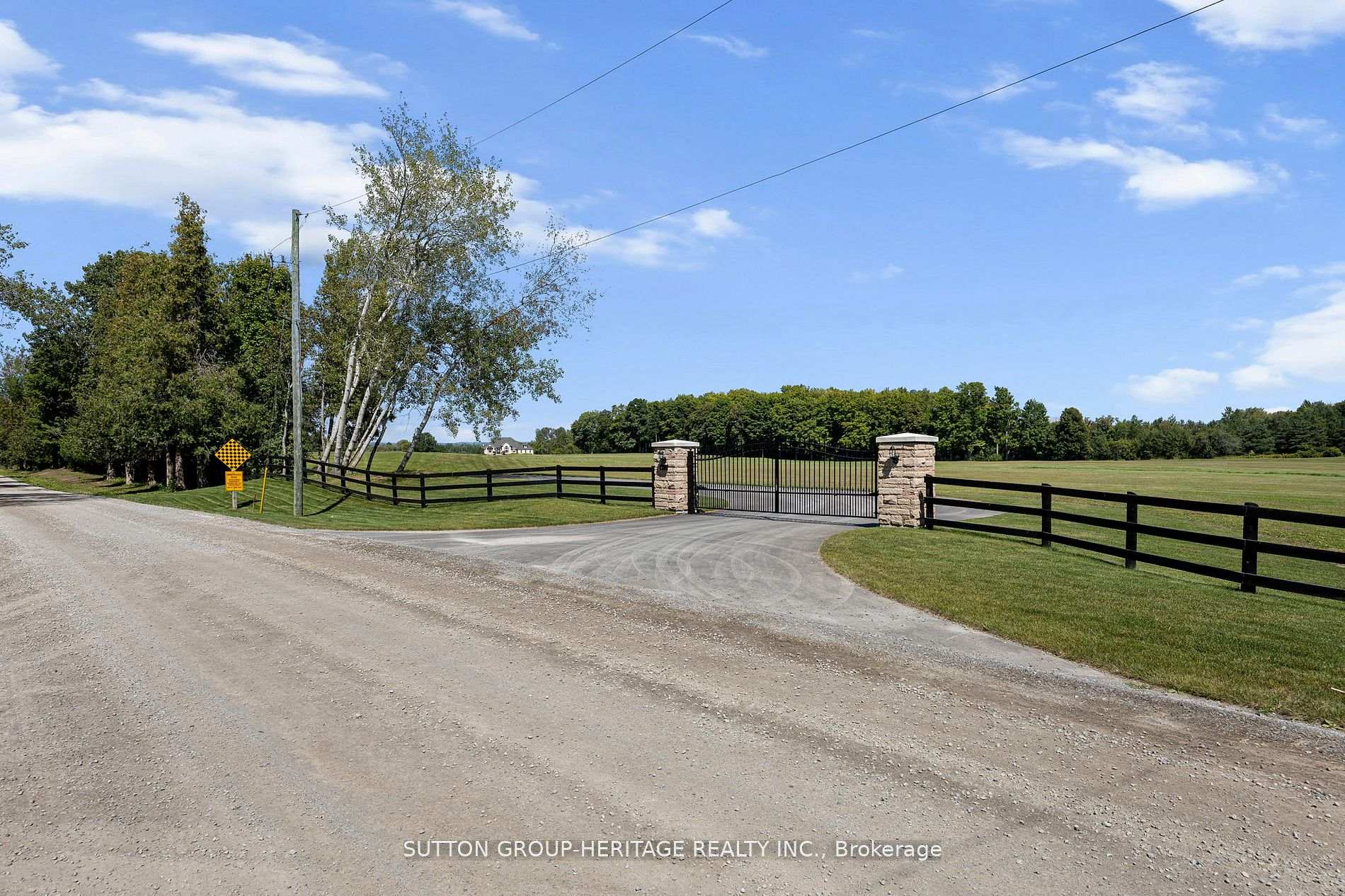 2100 Taunton Road, Clarington, ON L0B 1J0, Clarington — photo 1