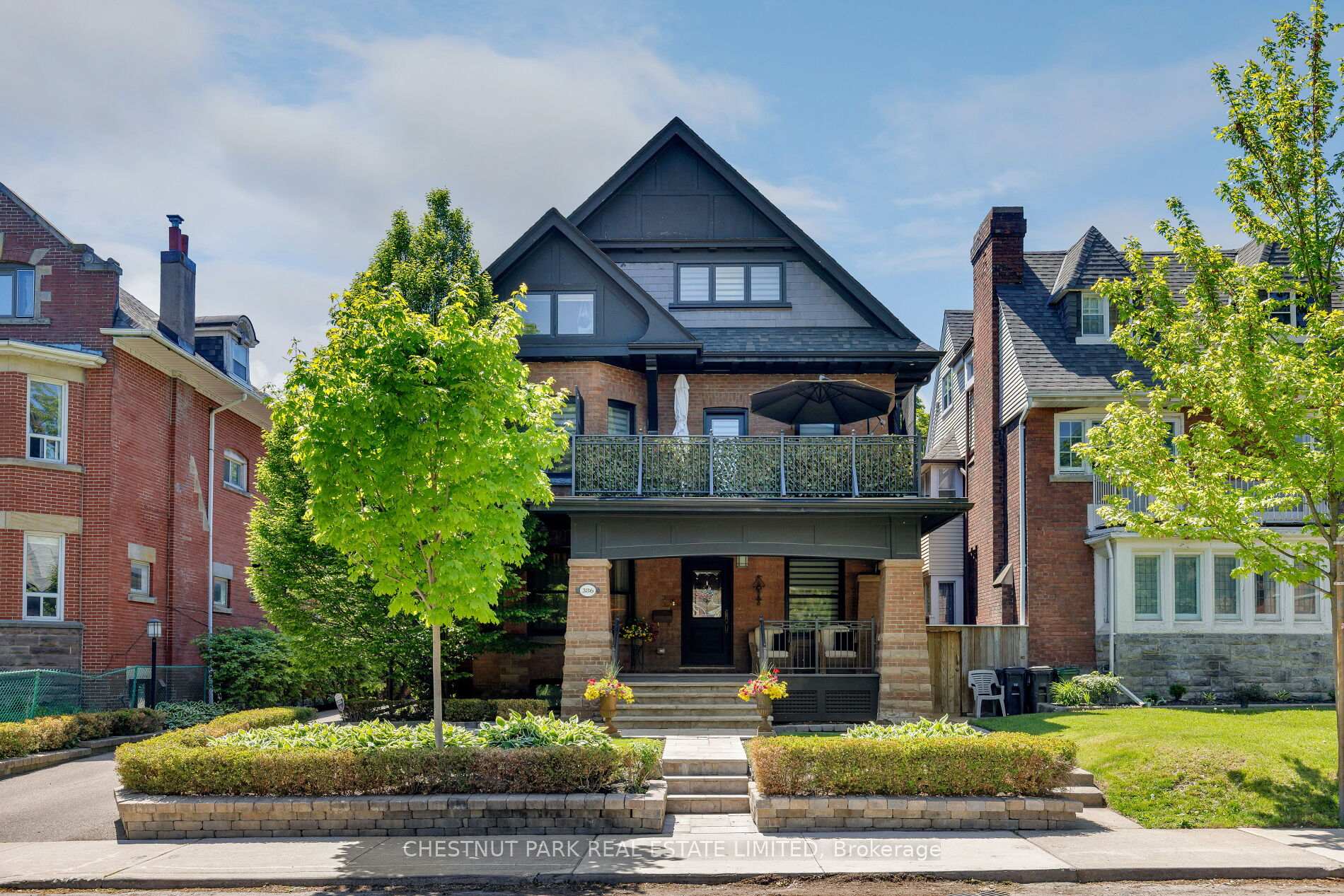 386 Palmerston Boulevard, Toronto, ON M6G 2N6, Toronto C01 — photo 1