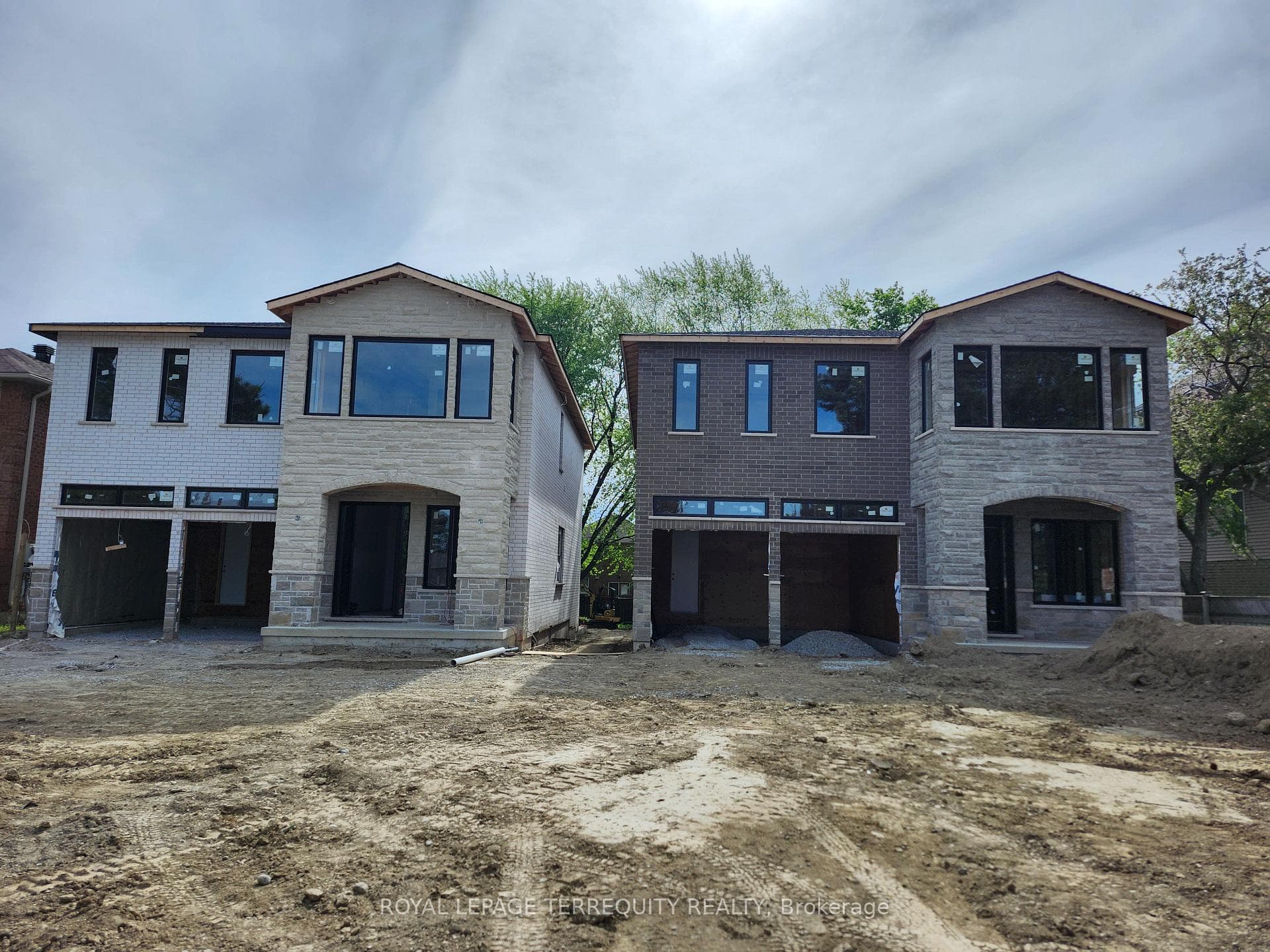 3370 Brimley Road, Toronto, ON M1V 4X6, Toronto E07 — photo 1