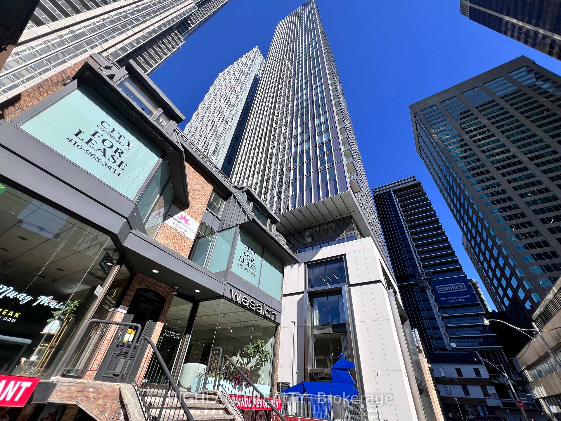 8 Cumberland Street 2405, Toronto, ON M4W 0B6