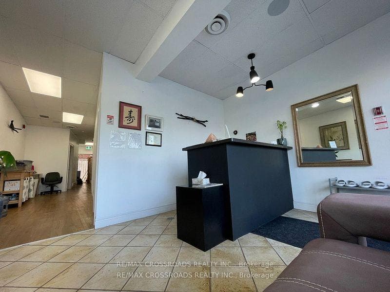 1716 QUEEN ST Street E, Toronto, ON M4L 1G7, Toronto E02 — photo 1