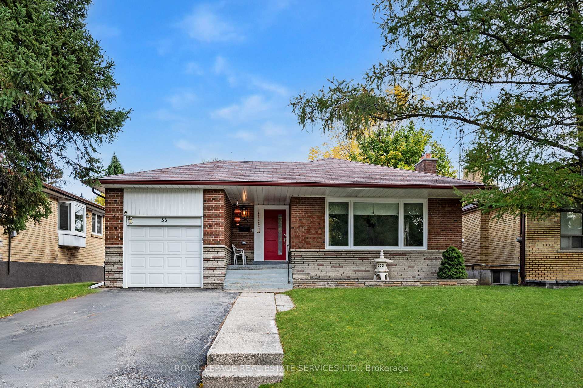 35 Silverhill Drive Lower, Toronto, ON M9B 3W3, Toronto W08 — photo 1