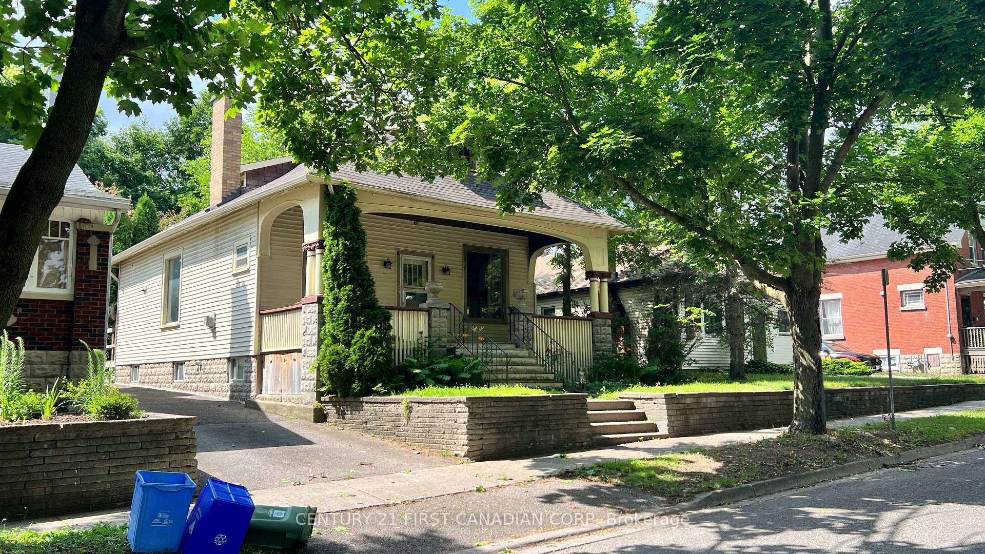 52 Becher Street, London South, ON N6C 1A5, London South — photo 1