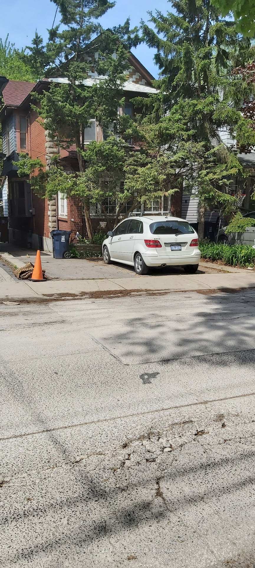 74 Kenilworth Avenue, Toronto, ON M4L 3S5, Toronto E02 — photo 1