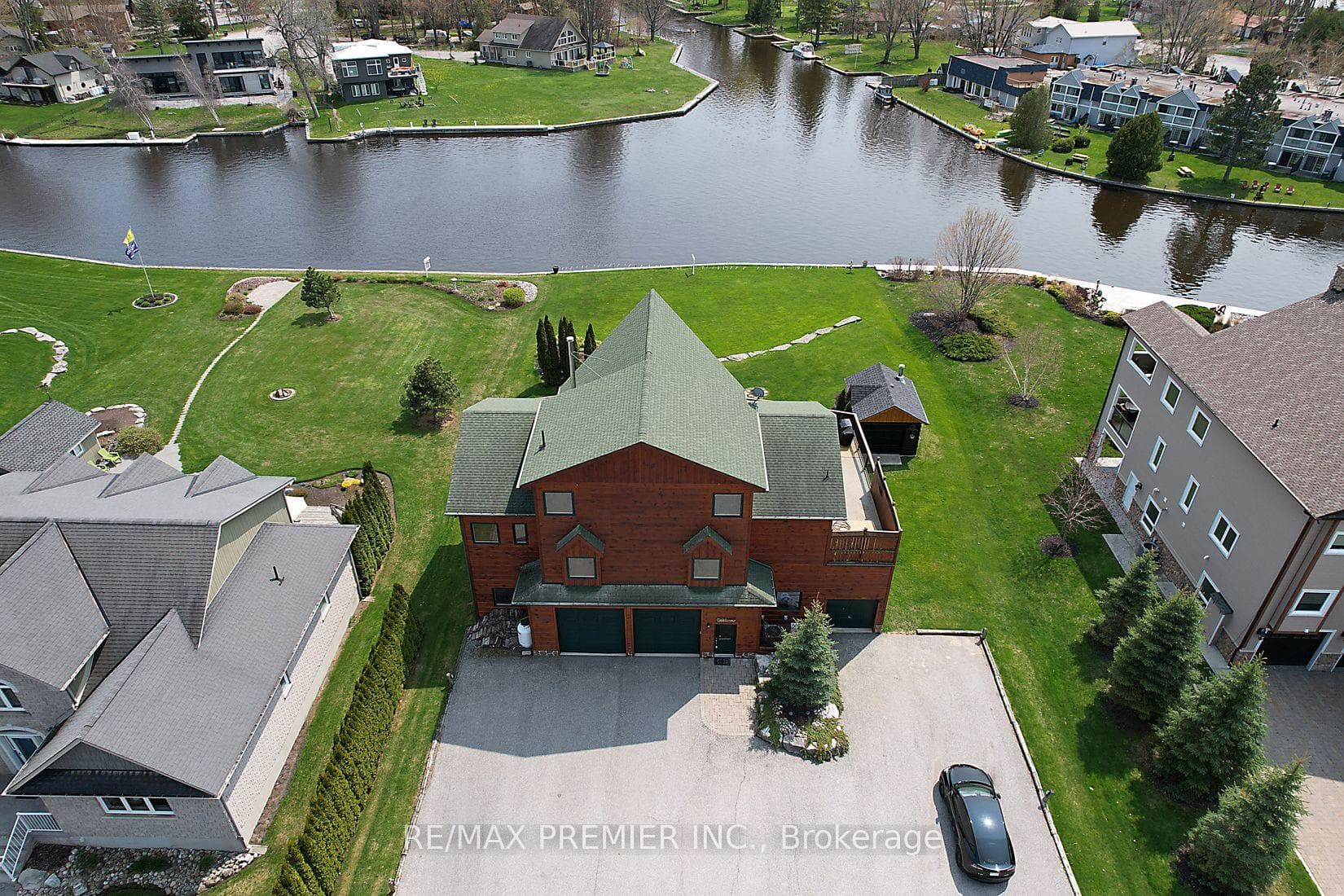 31 Paradise Boulevard, Ramara, ON L0K 1B0, Ramara — photo 1