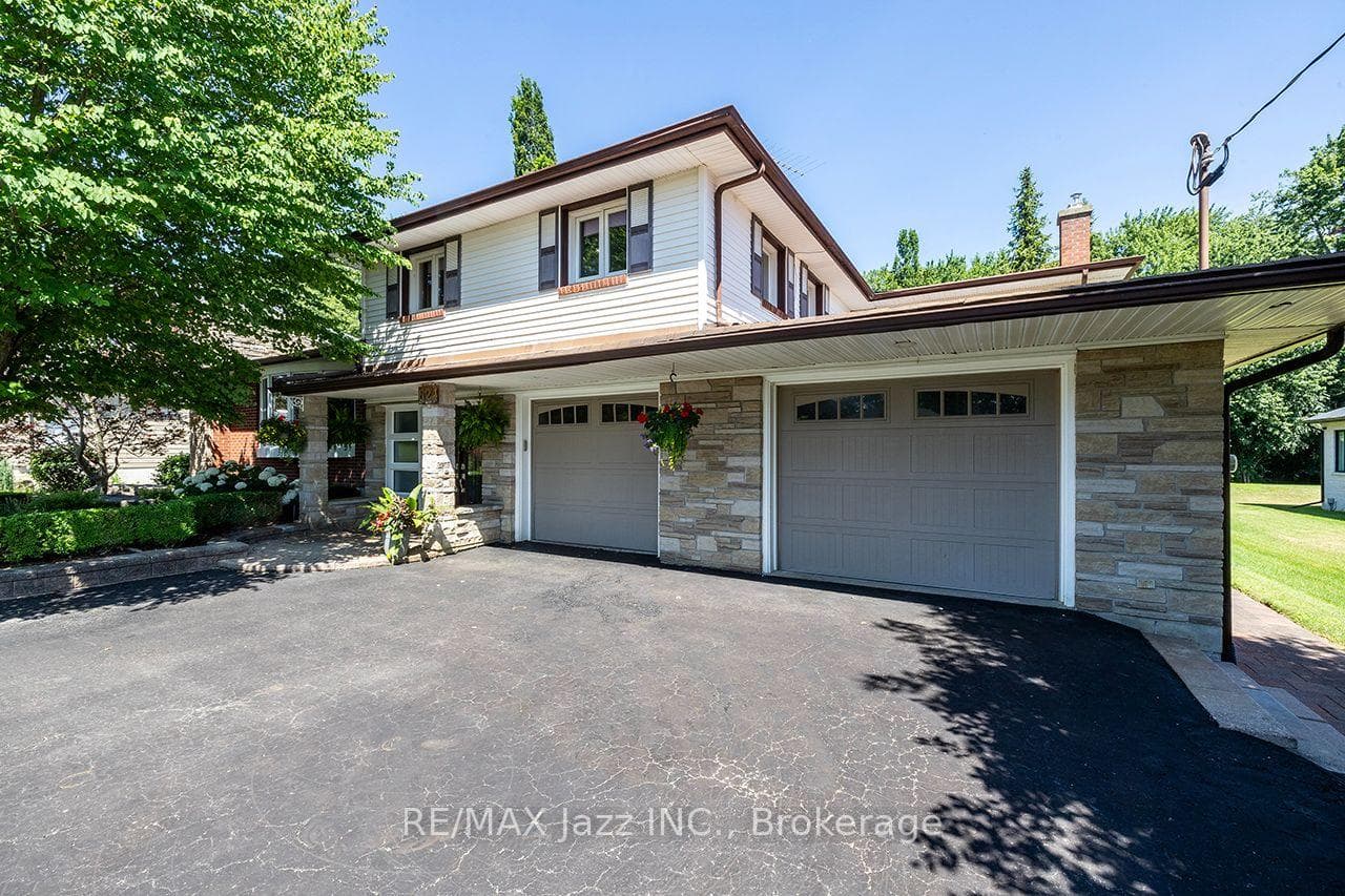 624 Roselawn Avenue, Oshawa, ON L1L 1B2, Oshawa — photo 1