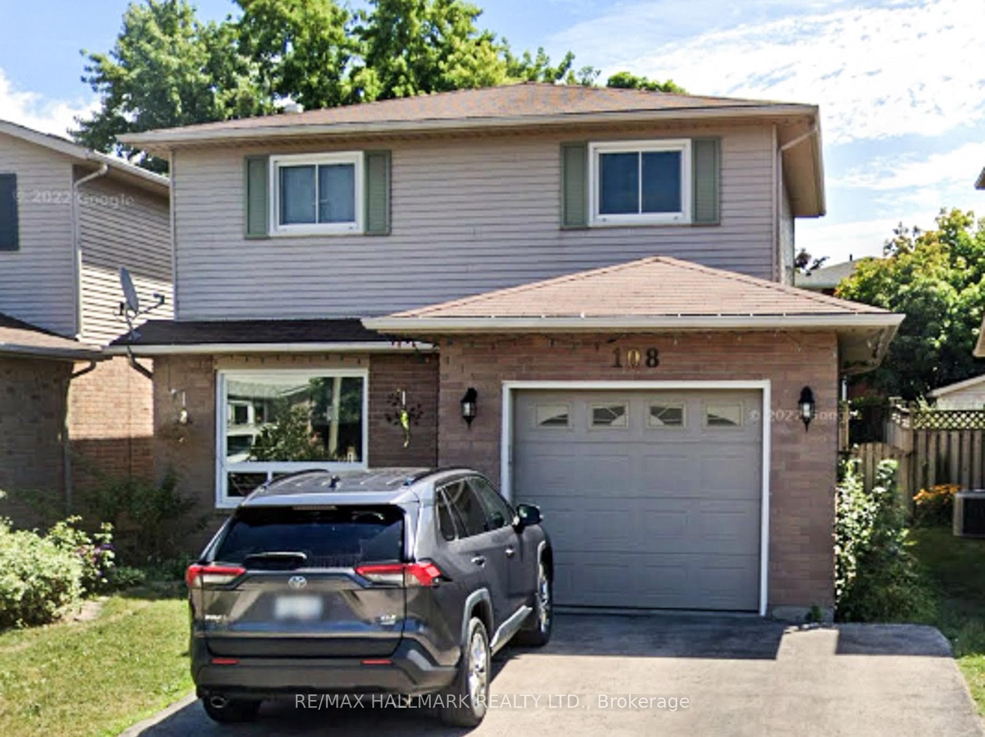 108 Broughton Avenue, Hamilton, ON L8W 3S7