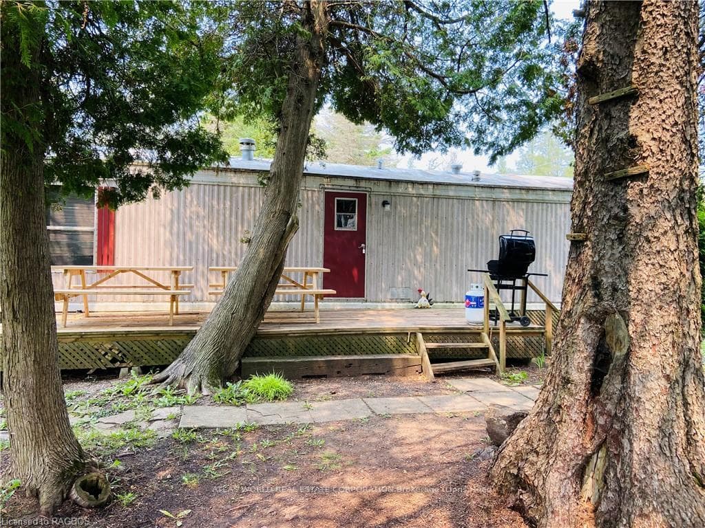 9 TAMARAC Road 8, Northern Bruce Peninsula, ON N0H 2R0, Northern Bruce Peninsula — photo 1