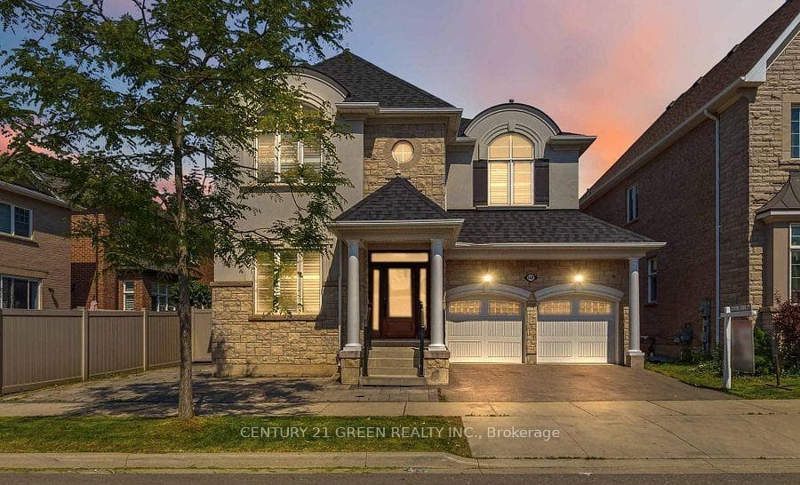 140 Magnolia Crescent, Oakville, ON L6M 4M1