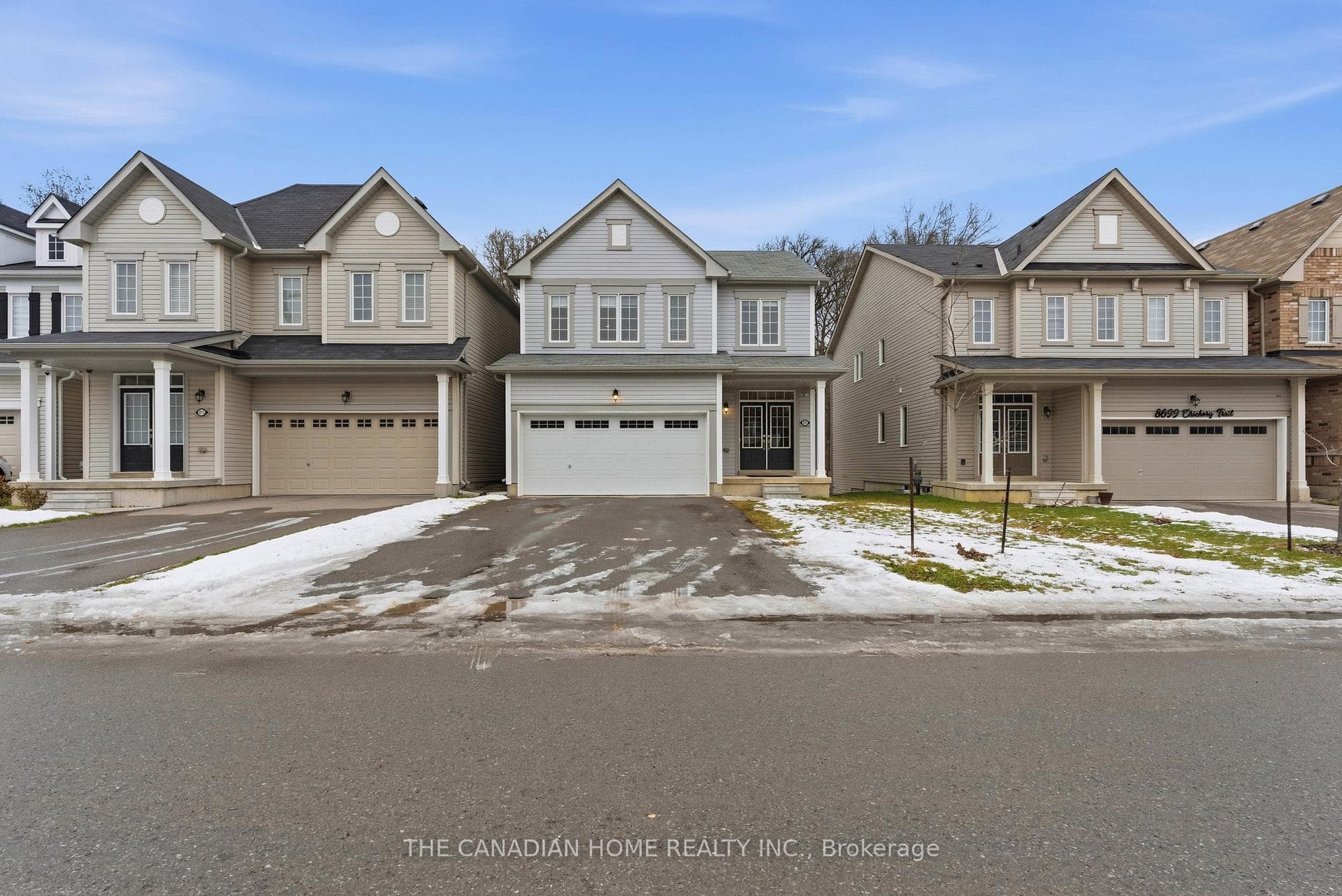 8707 CHICKORY Trail, Niagara Falls, ON L2H 3S4, Niagara Falls — photo 1