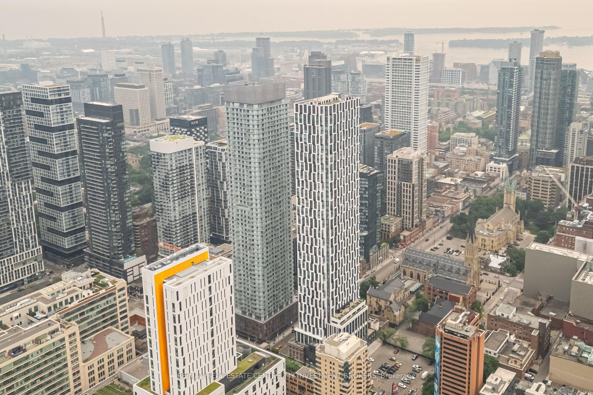 252 Church Street 1805, Toronto, ON M5B 0E6, Toronto C08 — photo 1