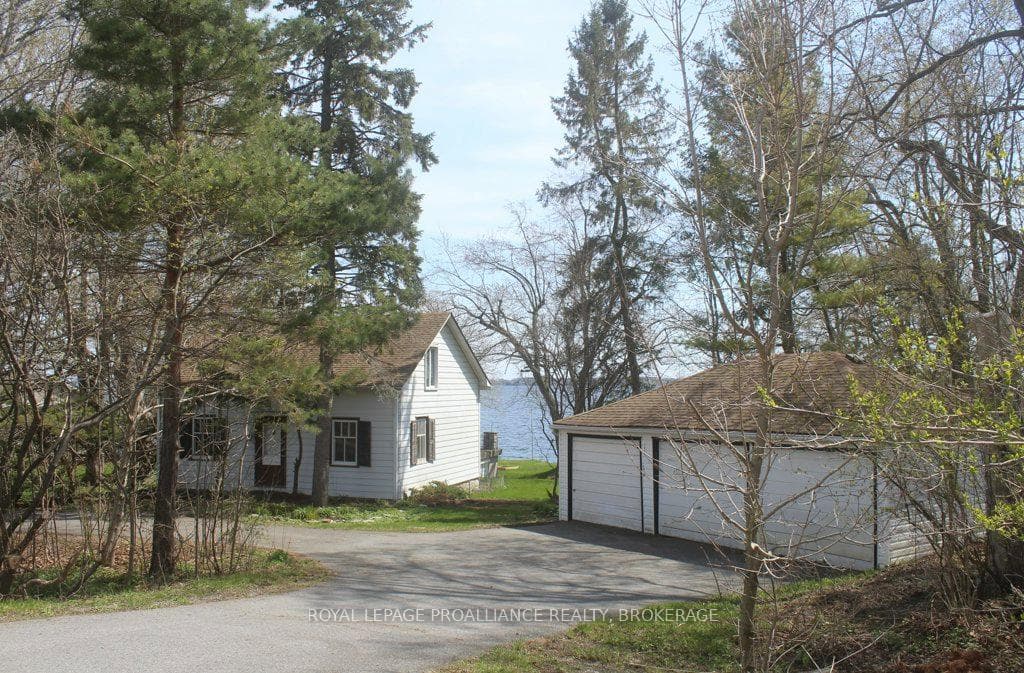 4690 Bath Road, Loyalist, ON K0H 1G0, Loyalist — photo 1