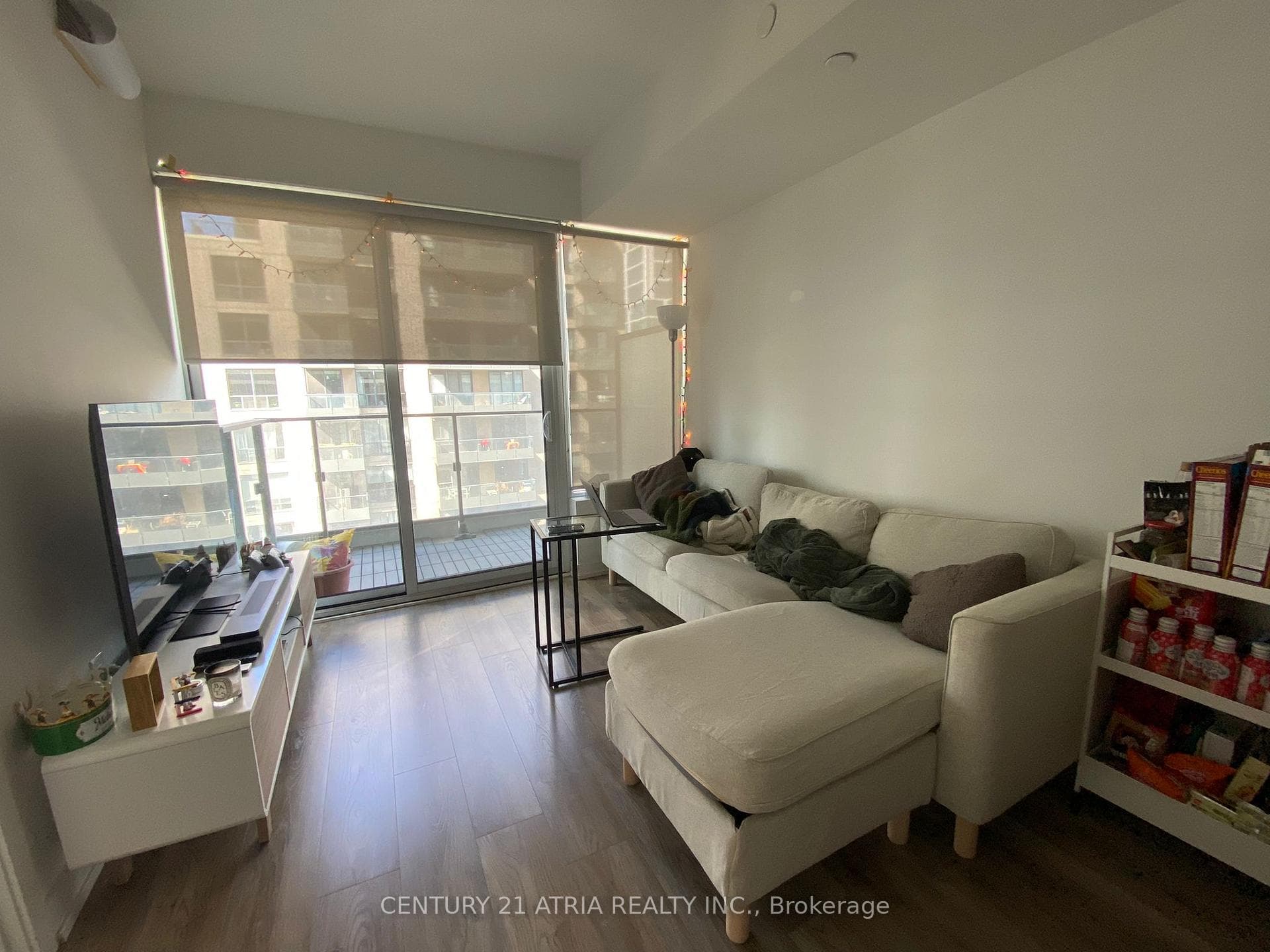 77 Shuter Street 1012, Toronto, ON M5B 0B8, Toronto C08 — photo 1
