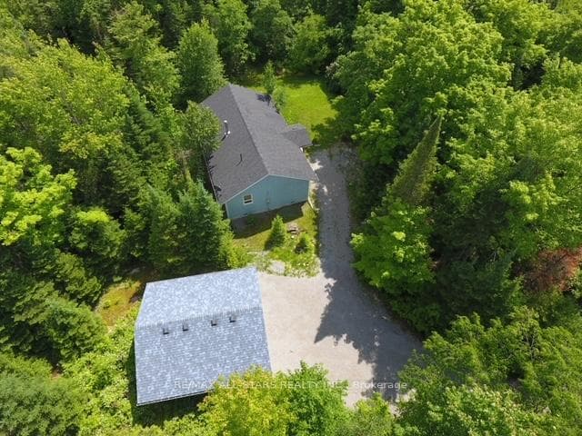 33 Edwina Drive, Trent Lakes, ON K0M 1A0, Trent Lakes — photo 1