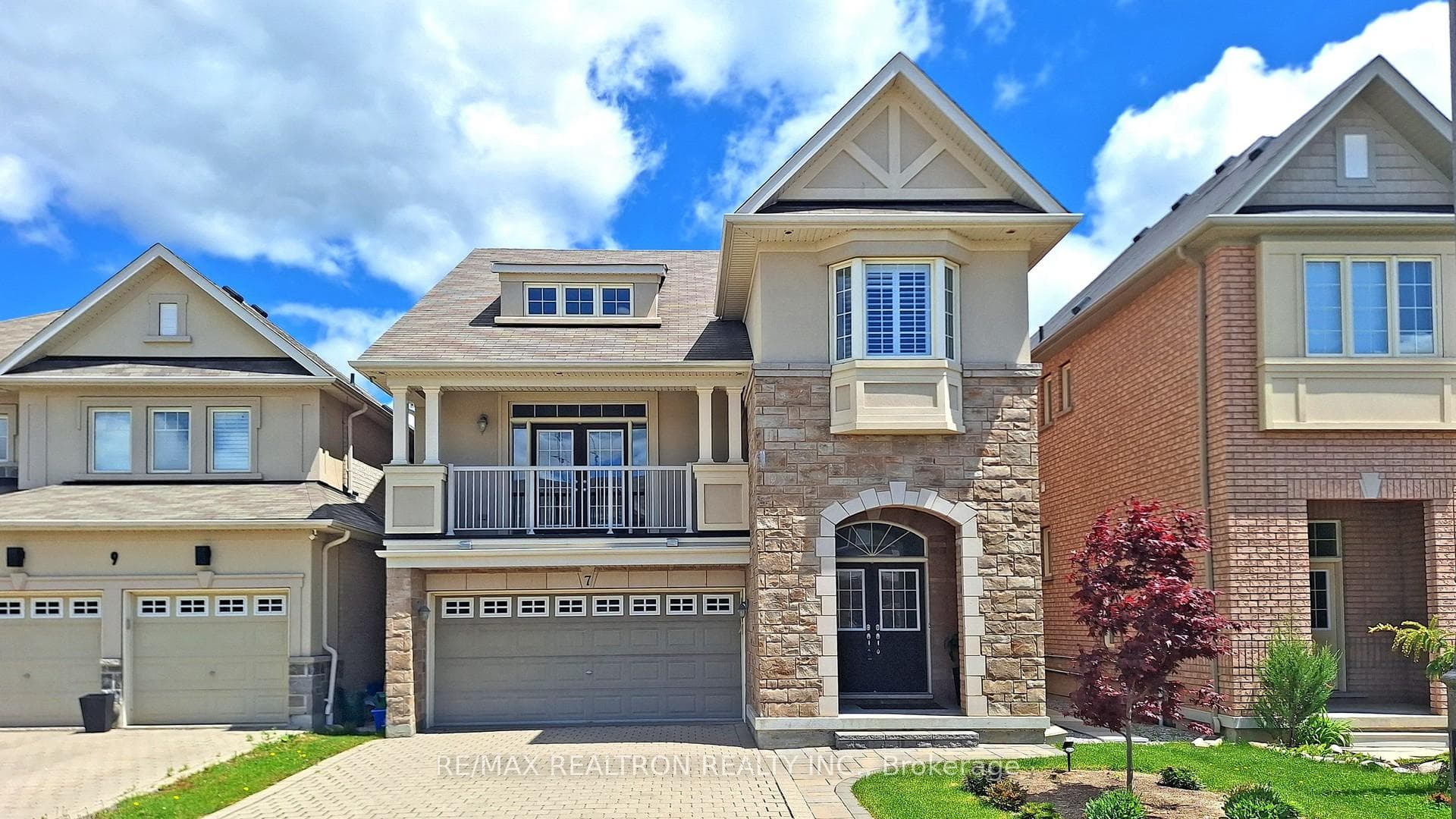 7 Military Court, Richmond Hill, ON L4E 0M3, Richmond Hill — photo 1