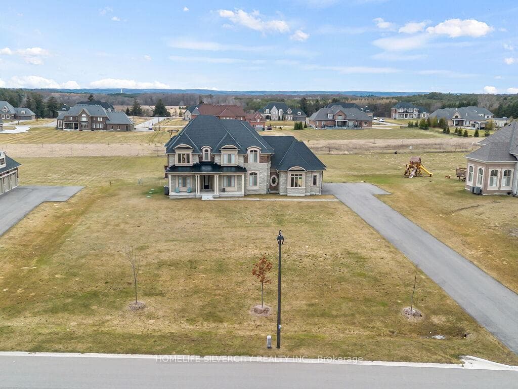 255 Amos Drive, Caledon, ON L7E 4L7, Caledon — photo 1