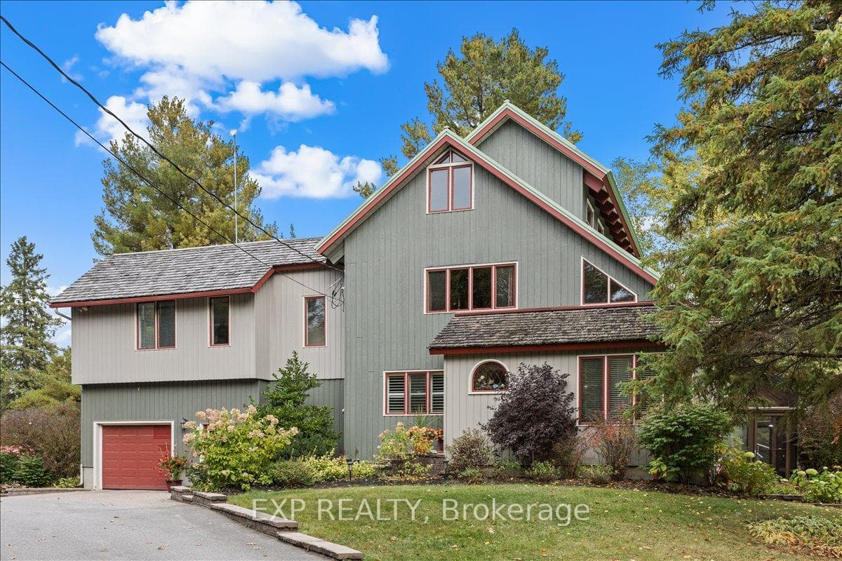 182 Spruce Ridge Road, Carp - Huntley Ward, ON K0A 1L0, Carp - Huntley Ward — photo 1