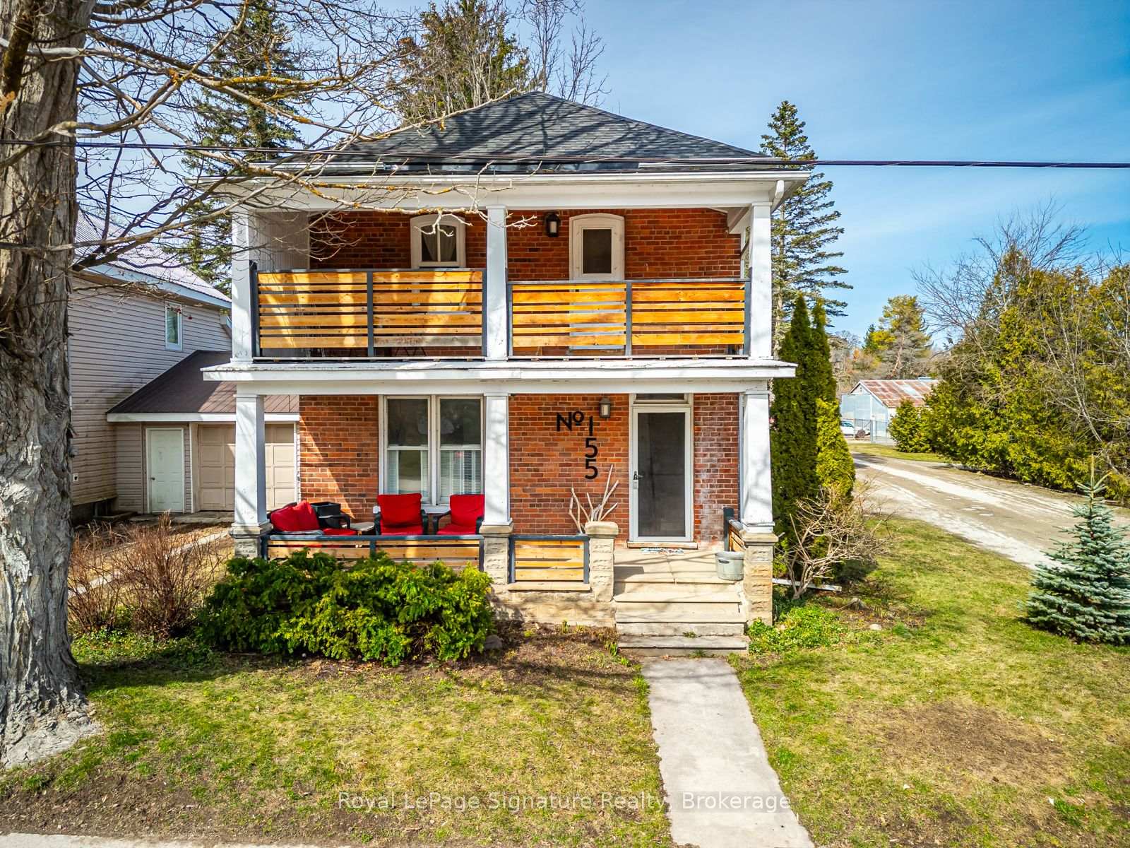 155 CLARK Street, Blue Mountains, ON N0H 1J0, Blue Mountains — photo 1