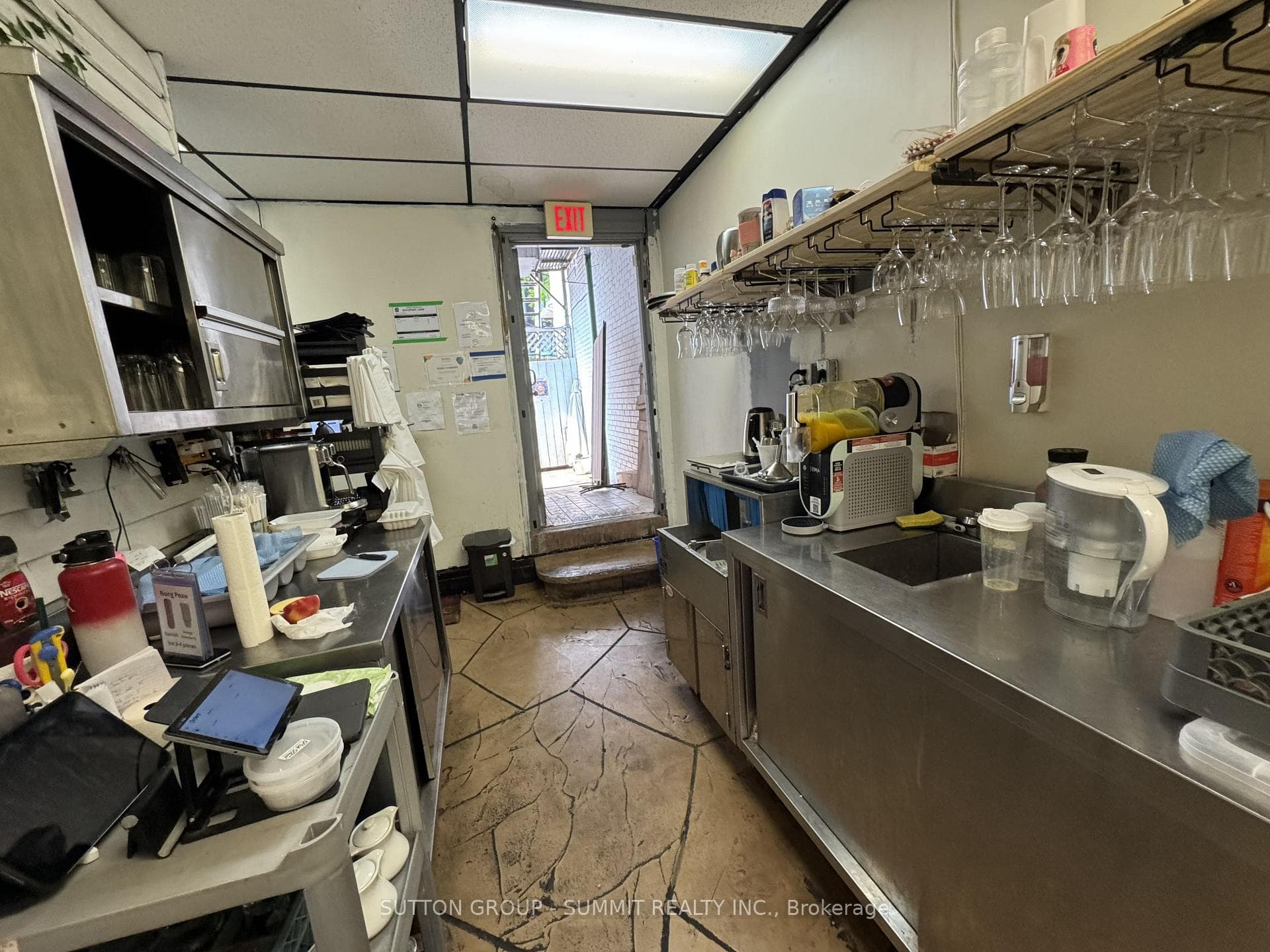 414 Roncesvalles Avenue, Toronto, ON M6R 2N2, Toronto W01 — photo 1