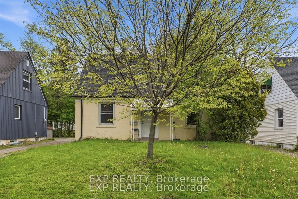 139 Dalewood Avenue, Hamilton, ON L8S 1Z3, Hamilton — photo 1