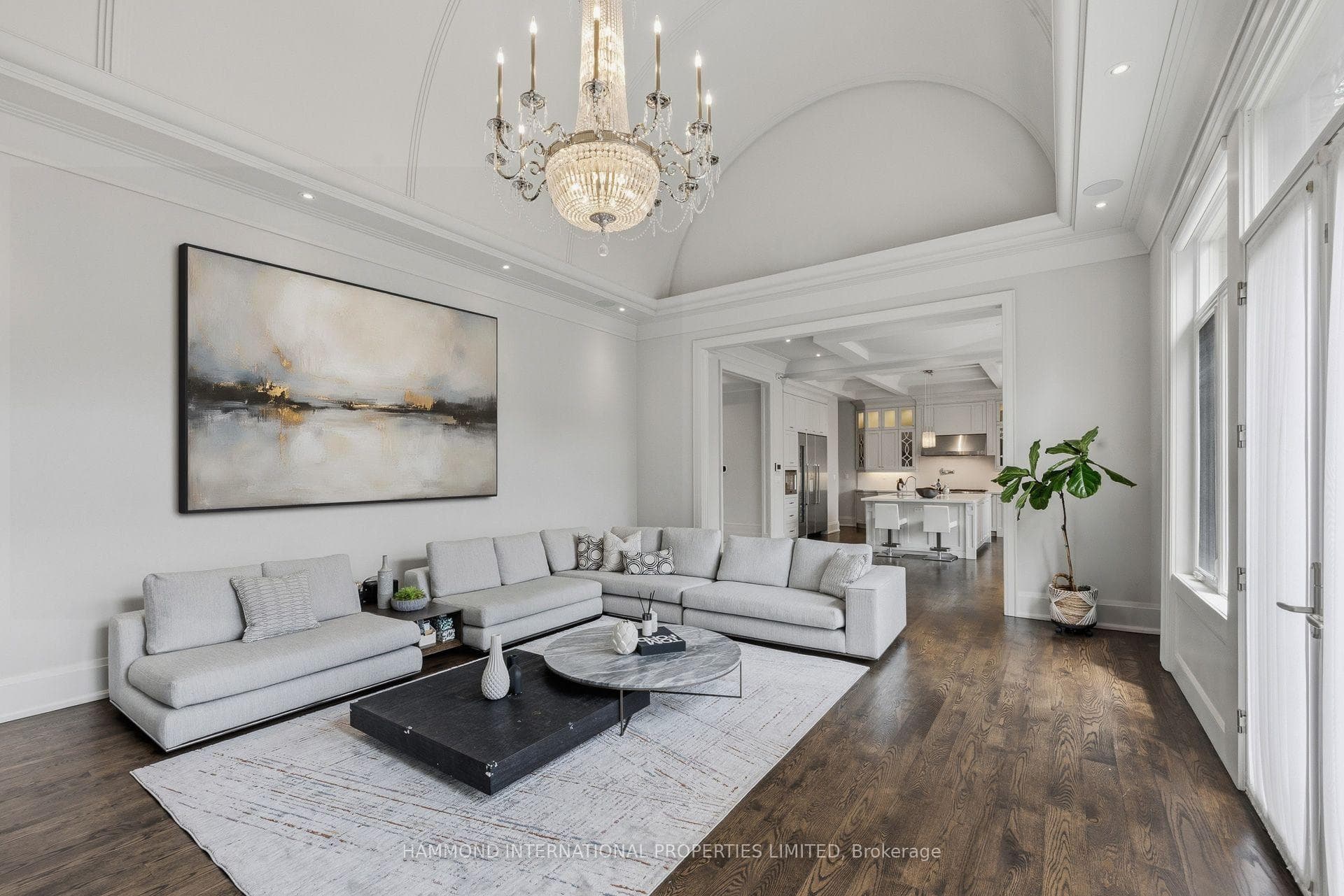 129 Arnold Avenue, Vaughan, ON L4J 1B8, Vaughan — photo 1