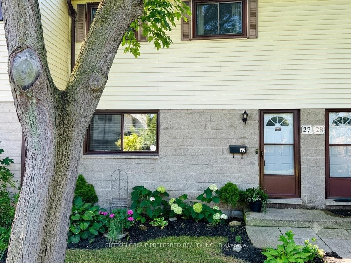 825 Dundalk Drive 27, London South, ON N6C 3V6, London South — photo 1