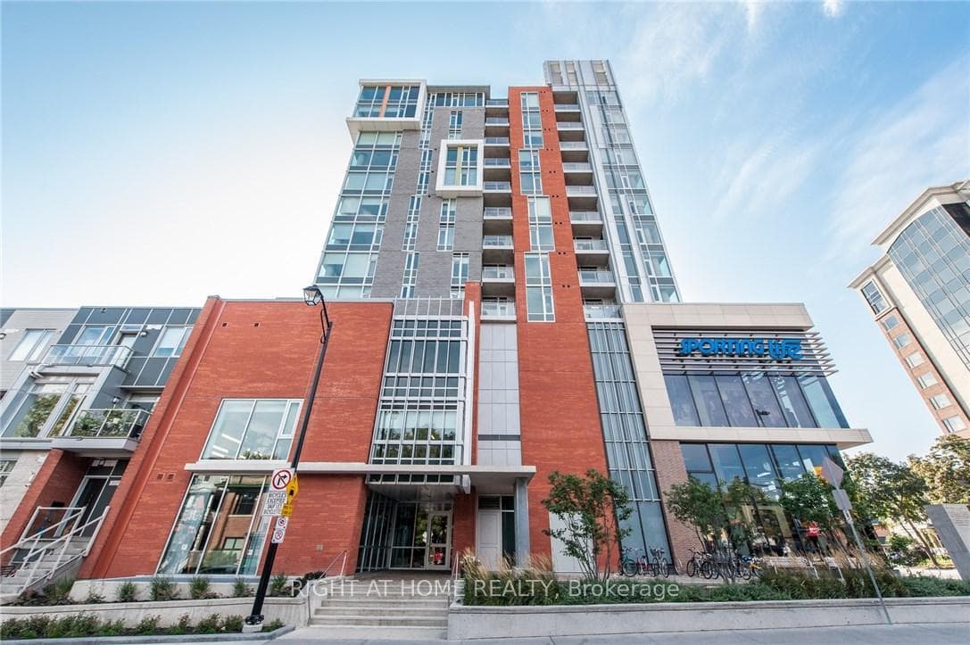 118 Holmwood Avenue 806, Glebe - Ottawa East and Area, ON K1S 5J5, Glebe - Ottawa East and Area — photo 1