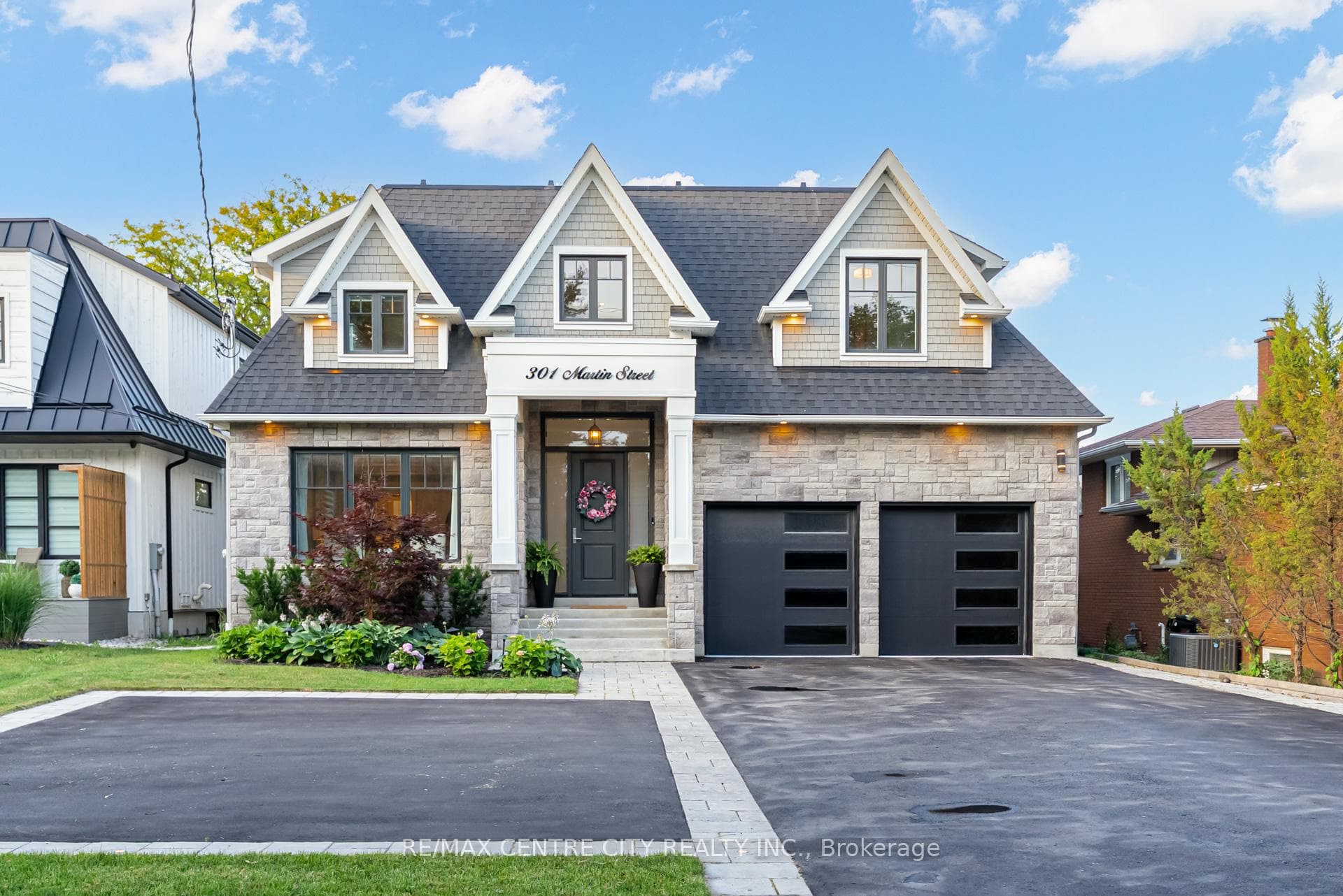 301 Martin Street, Milton, ON L9T 2R7, Milton — photo 1