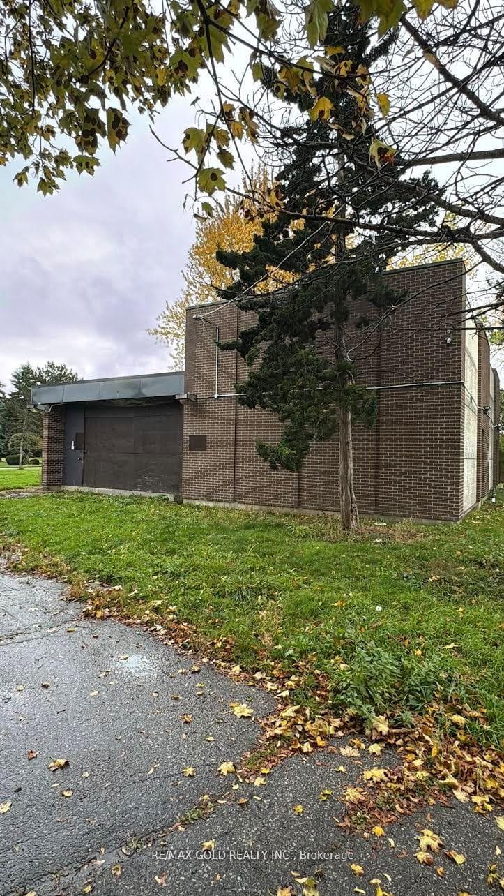 6 Easton Place, Brampton, ON L6T 2A7, Brampton — photo 1