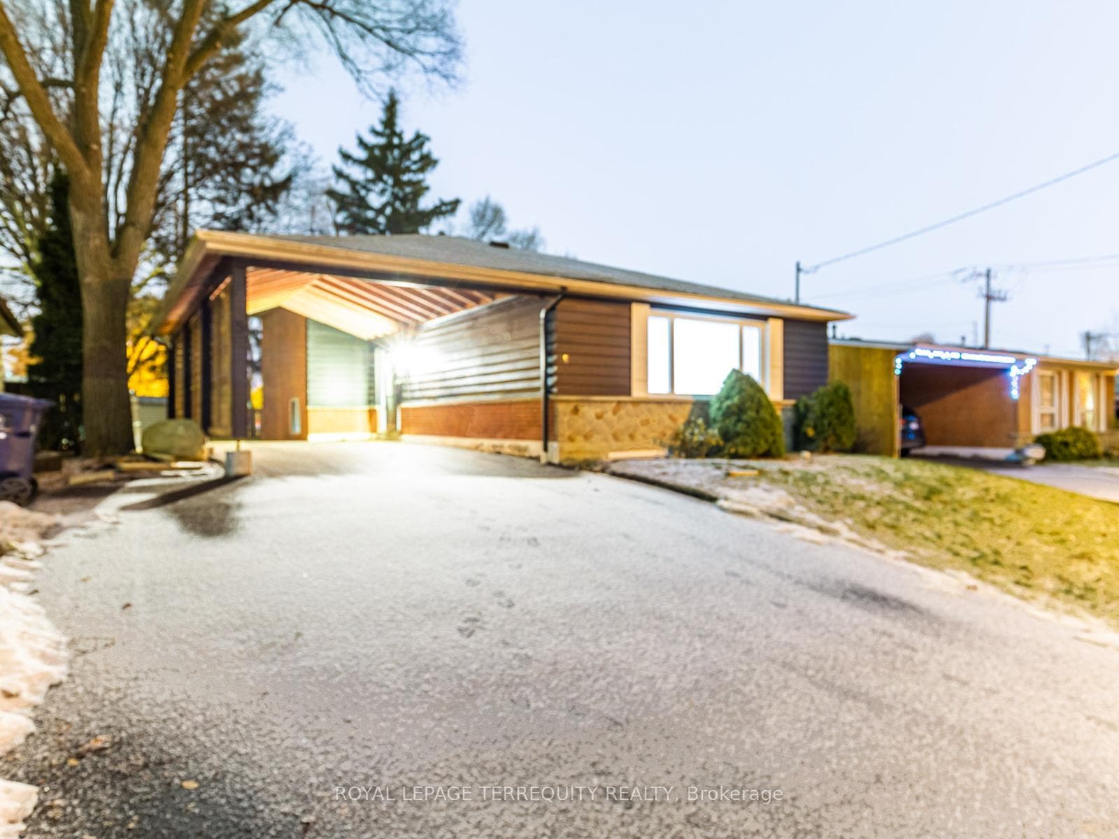 5 Rochelle Crescent, Toronto, ON M2J 1Y3, Toronto C15 — photo 1