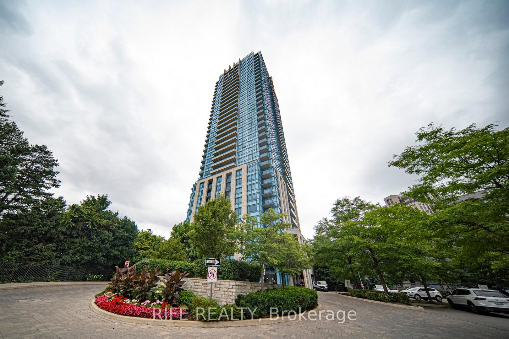 181 Wynford Drive 3301, Toronto, ON M3C 0C6, Toronto C13 — photo 1