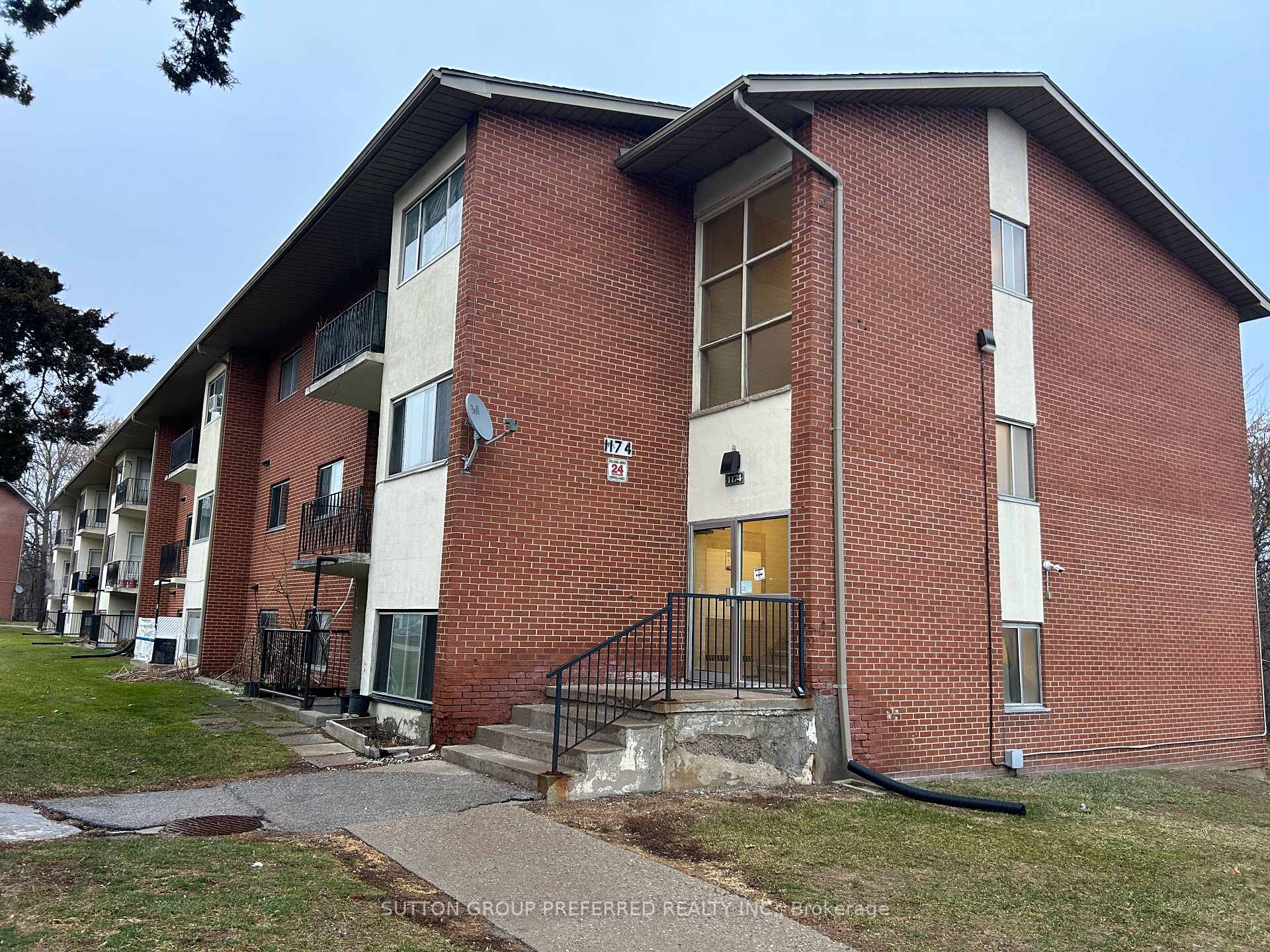 1174 Hamilton Road 202, London East, ON N5W 1A9, London East — photo 1