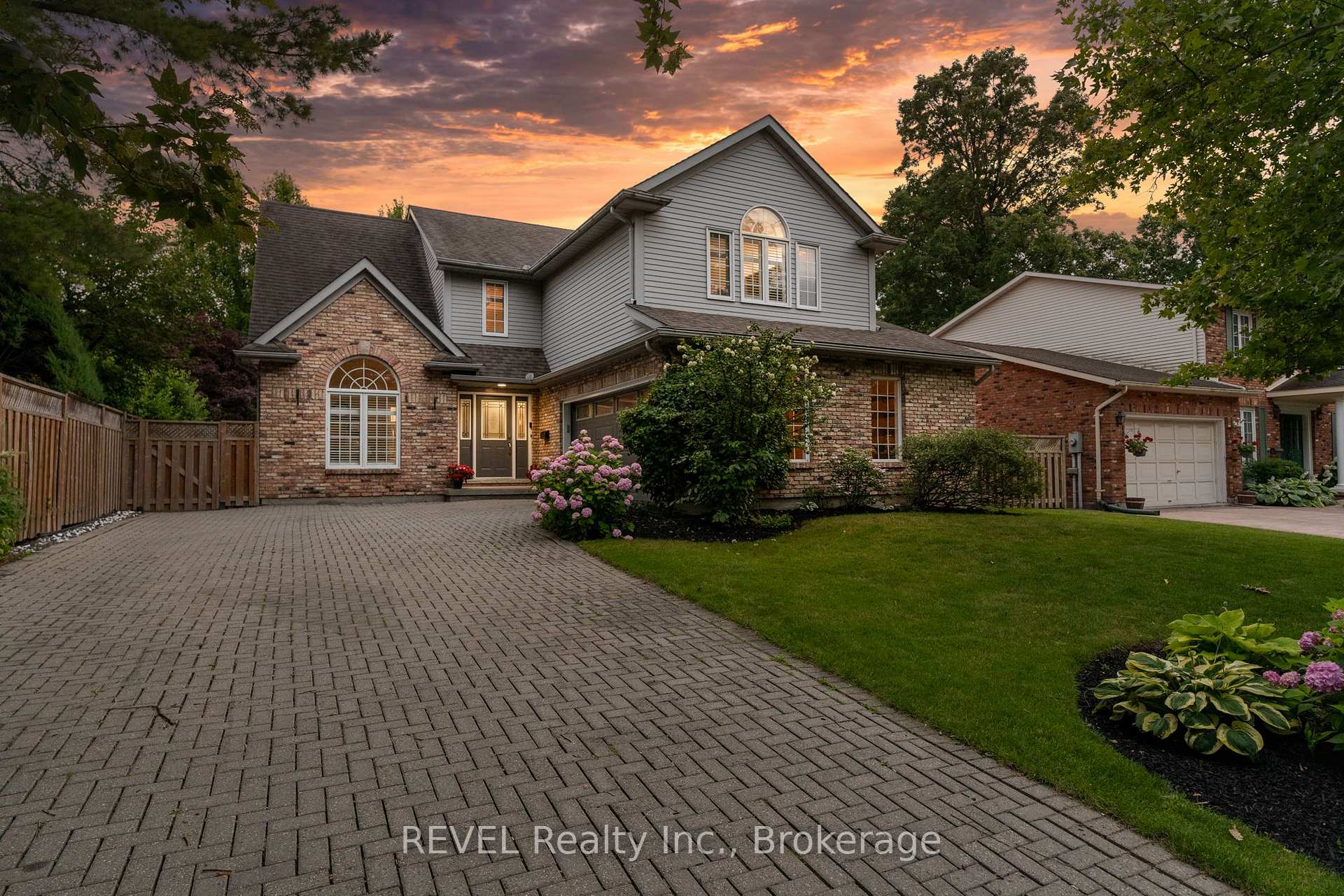 78 SOVEREIGN Drive, St. Catharines, ON L2T 1Z7, St. Catharines — photo 1