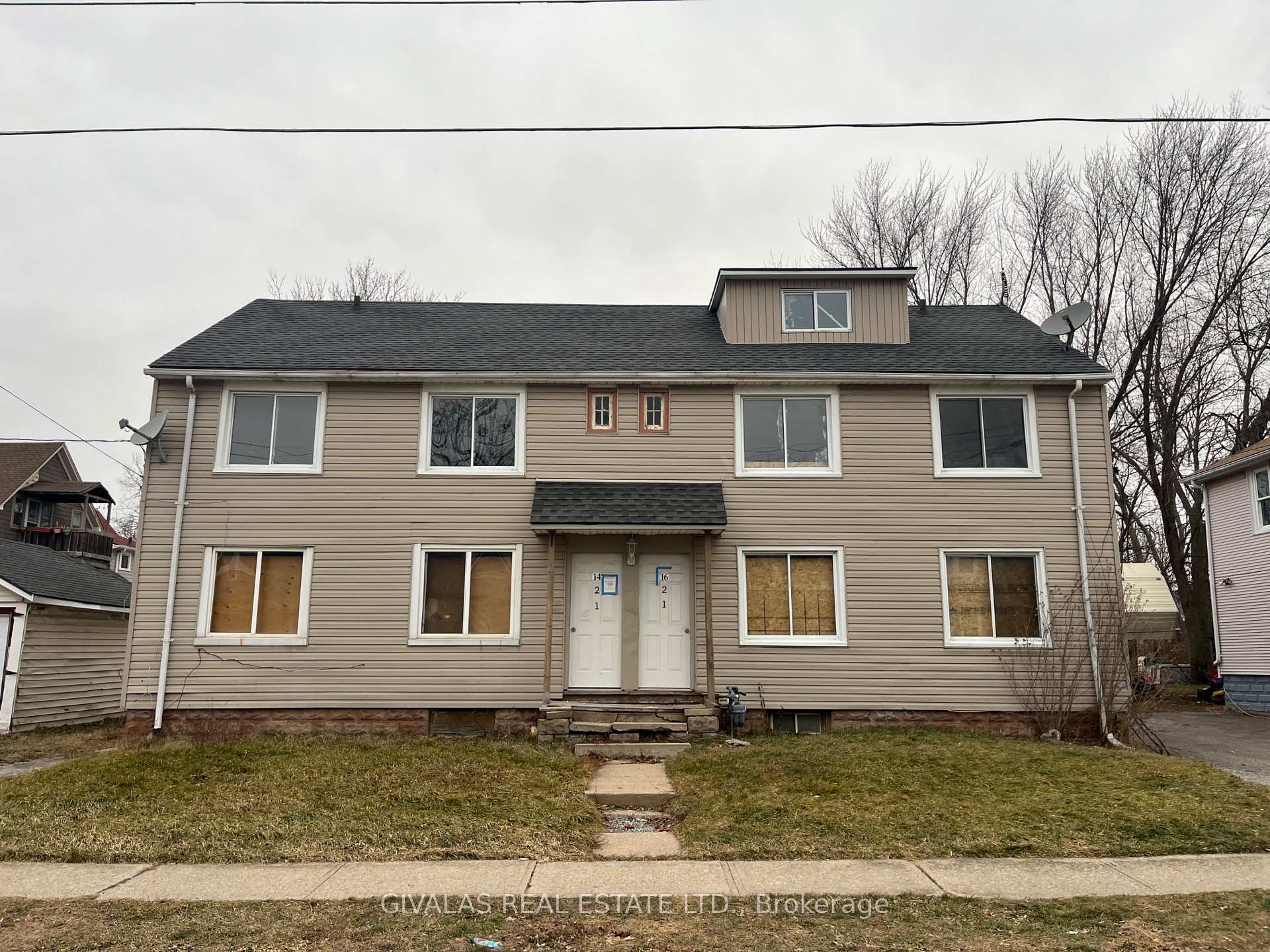 14 Asher Street, Welland, ON L3B 4J1, Welland — photo 1