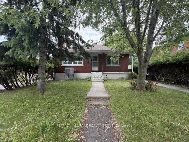 98 Donald Street 1, Overbrook - Castleheights and Area, ON K1K 1N2, Overbrook - Castleheights and Area — photo 1