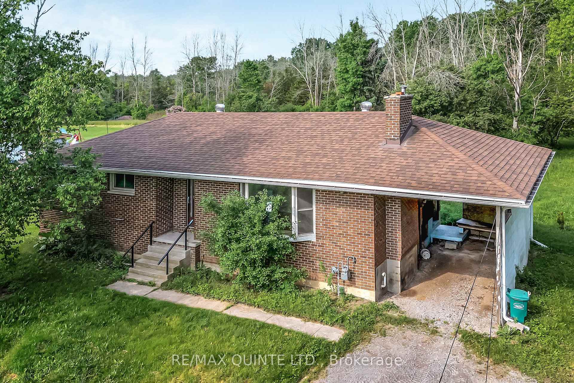 403 Whites Road, Quinte West, ON K8V 5P5, Quinte West — photo 1