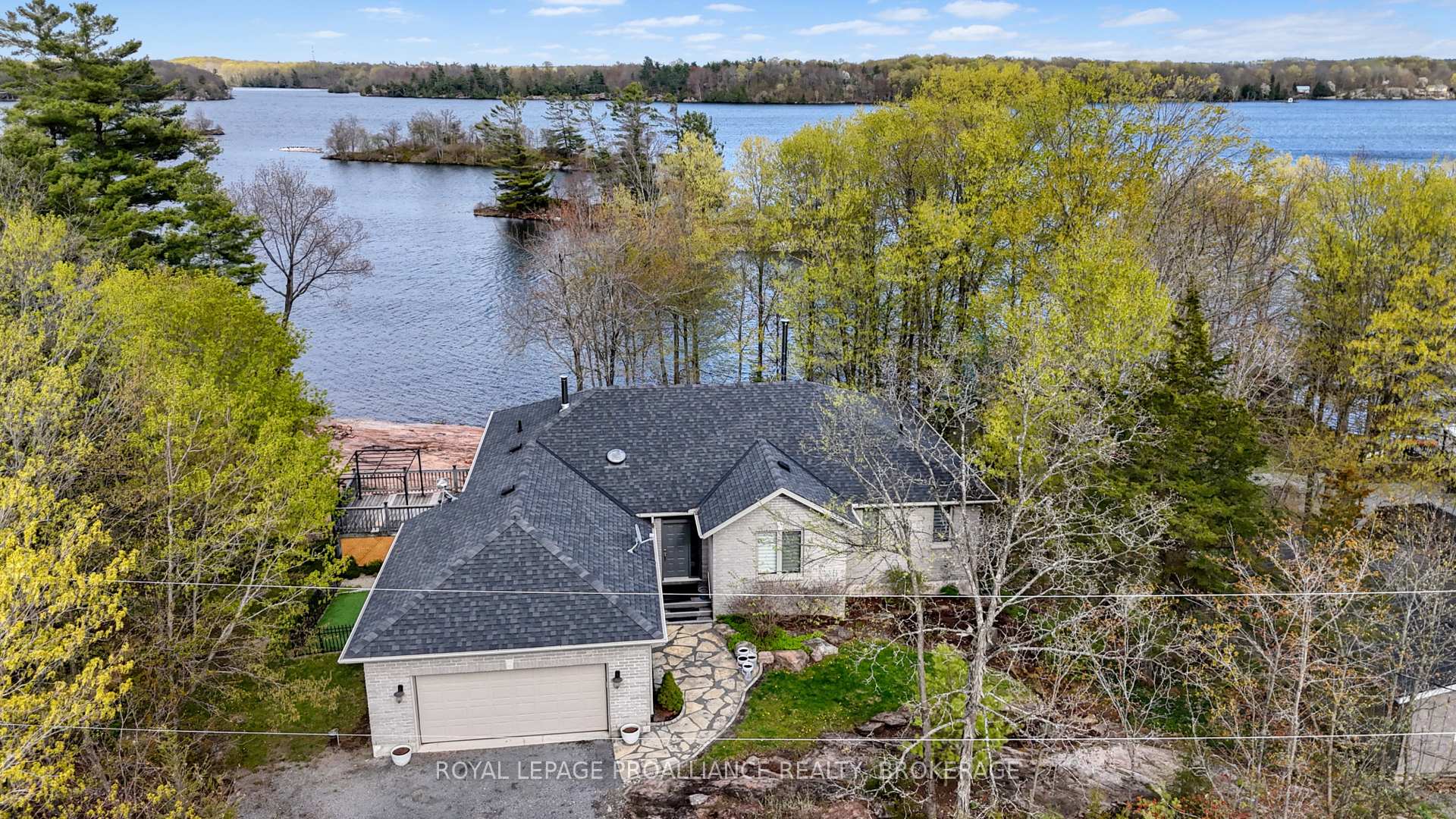 4194C Hiawatha Lane, Frontenac, ON K0H 1H0, Frontenac — photo 1