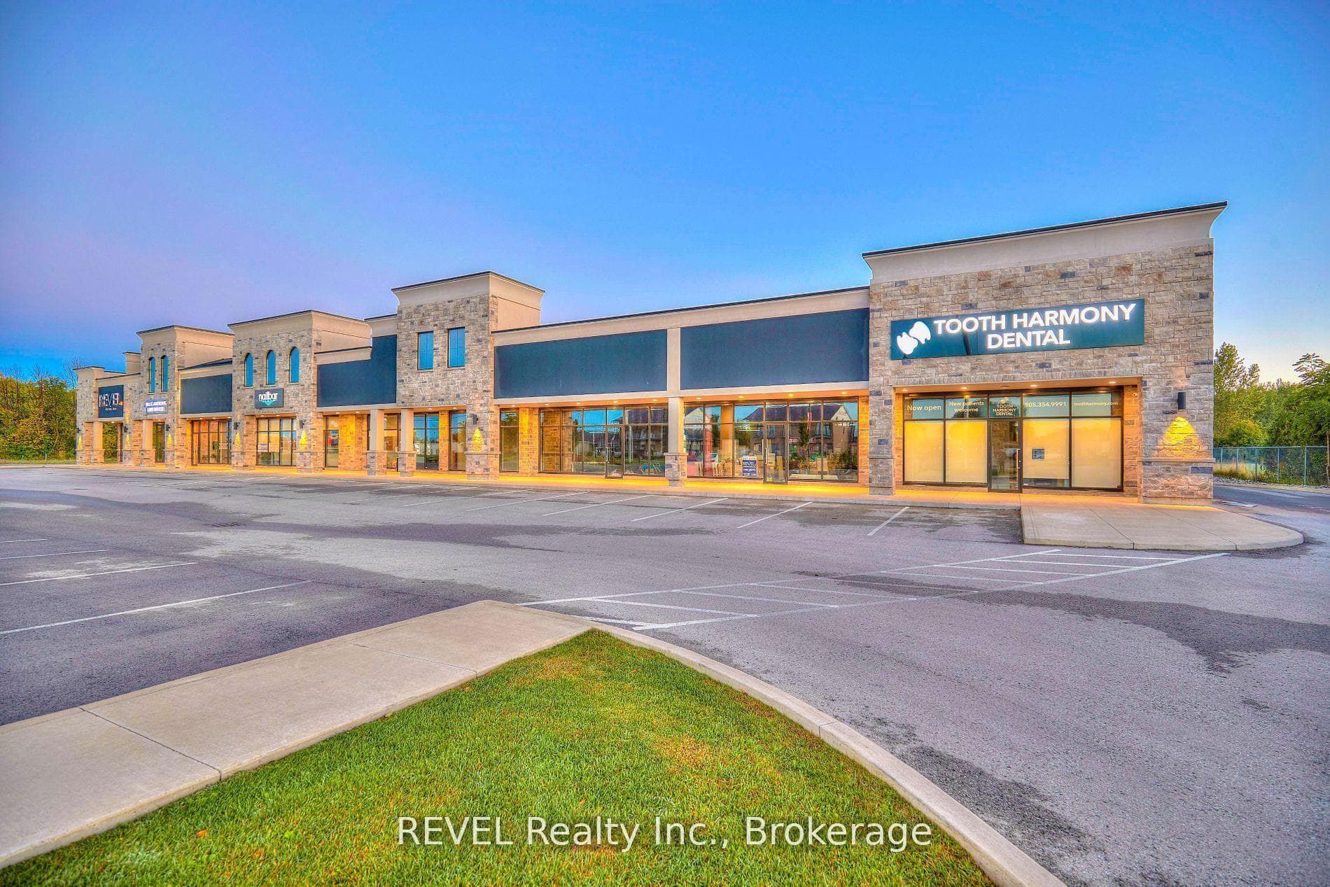 8685 LUNDYS Lane 5, Niagara Falls, ON L2H 1H4, Niagara Falls — photo 1