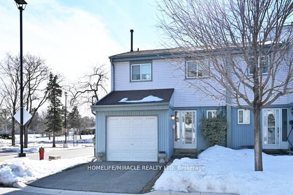 121 Falconer Drive 27, Mississauga, ON L5N 2K8, Mississauga — photo 1