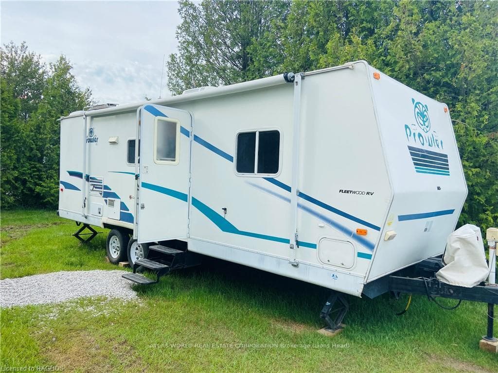 9 TAMARAC Road 18, Northern Bruce Peninsula, ON N0H 2R0, Northern Bruce Peninsula — photo 1