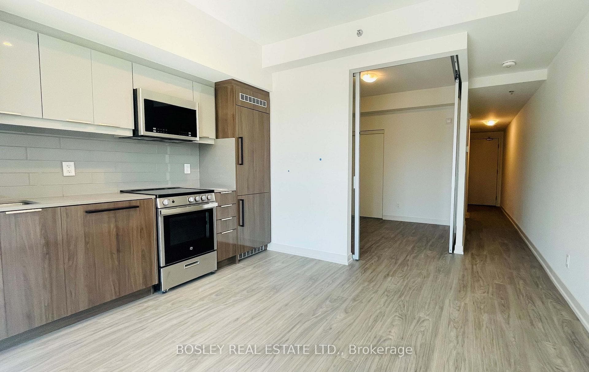 2201 Kingston Road 2211, Toronto, ON M1N 1T7, Toronto E06 — photo 1