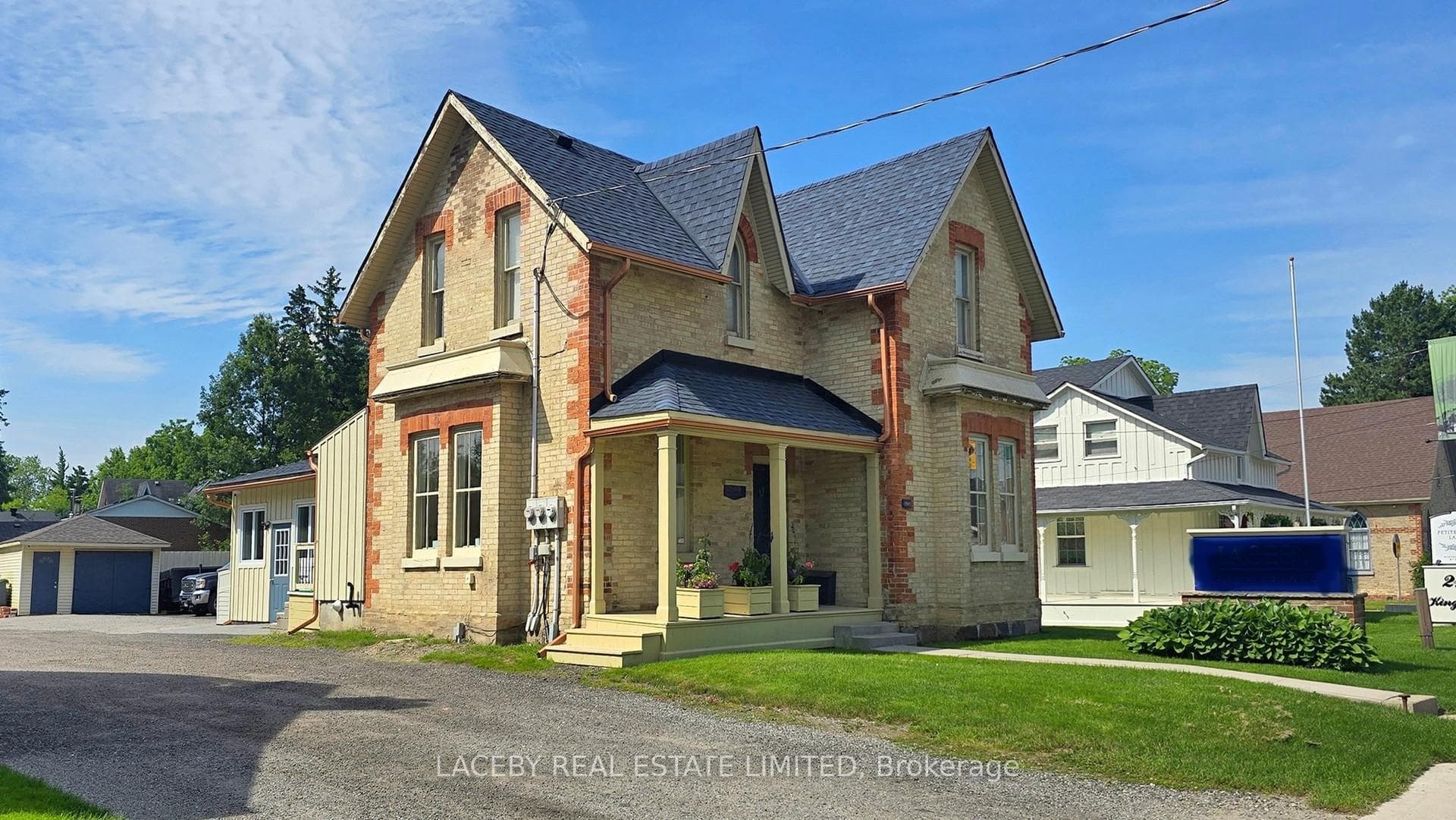2169 King Road (2nd Floor), King, ON L7B 1A6, King — photo 1