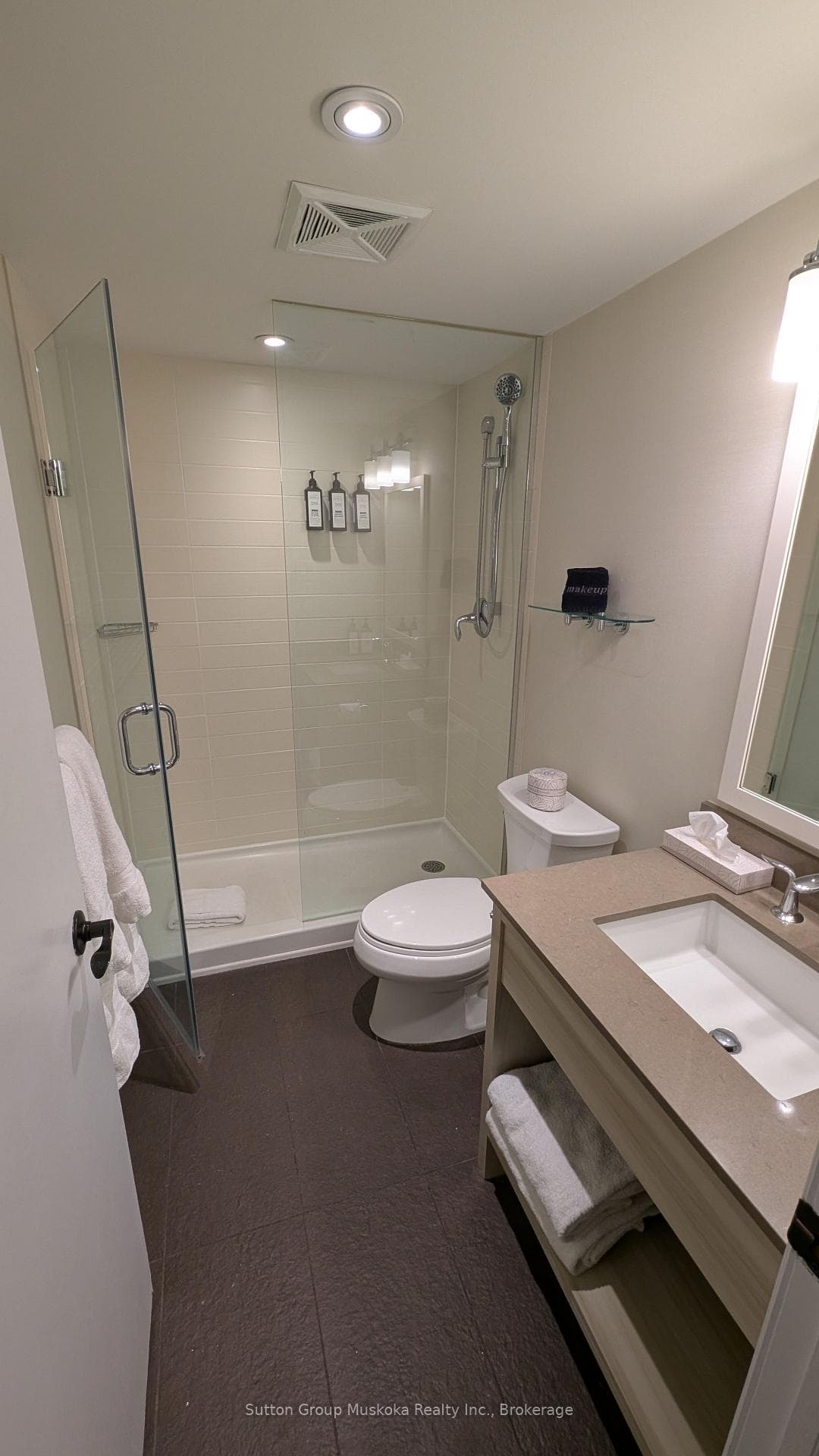 1235 Deerhurst Drive 52-207, Huntsville, ON P1H 2E8, Huntsville — photo 1
