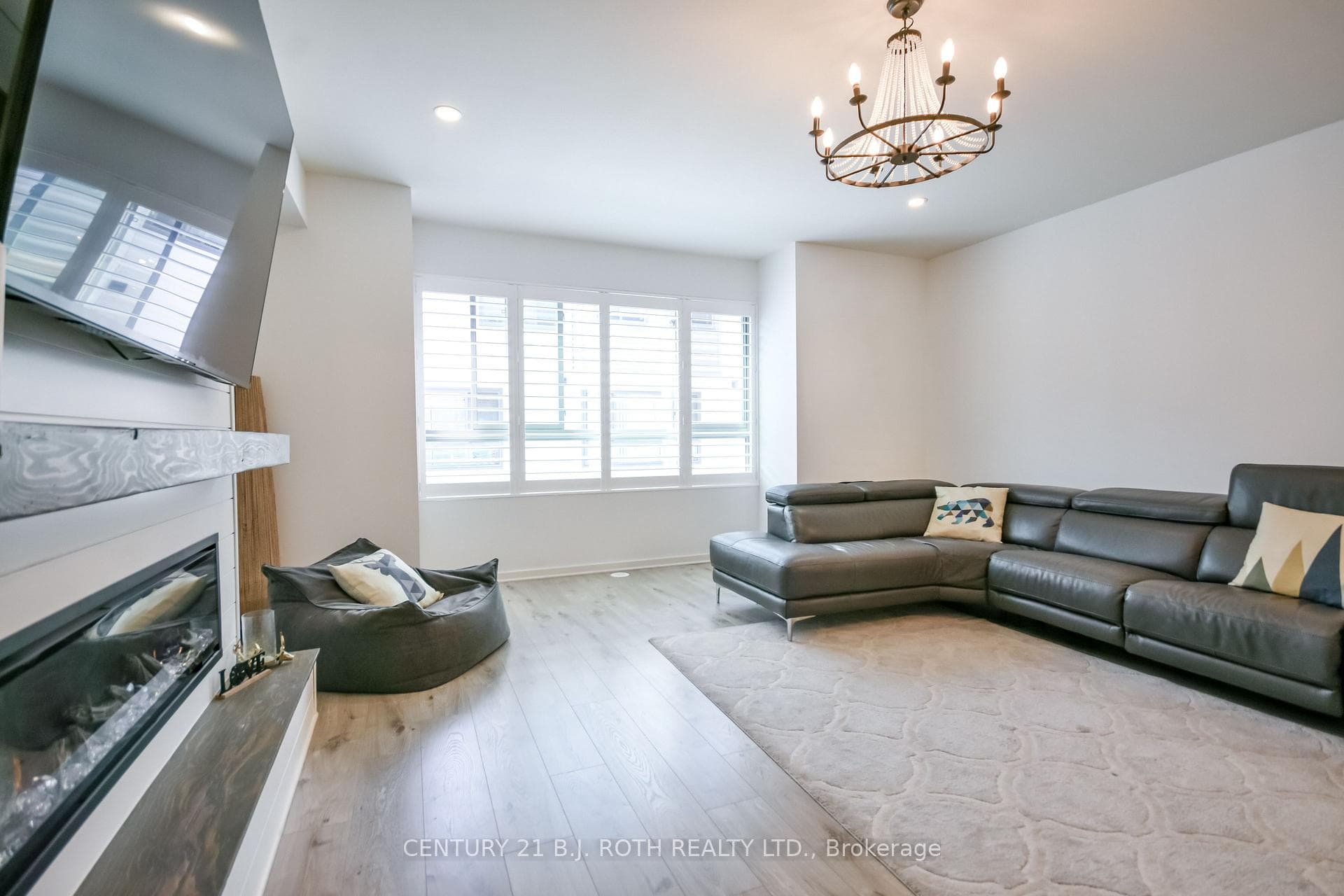 369 Essa Road 64, Barrie, ON L4N 9C8, Barrie — photo 1