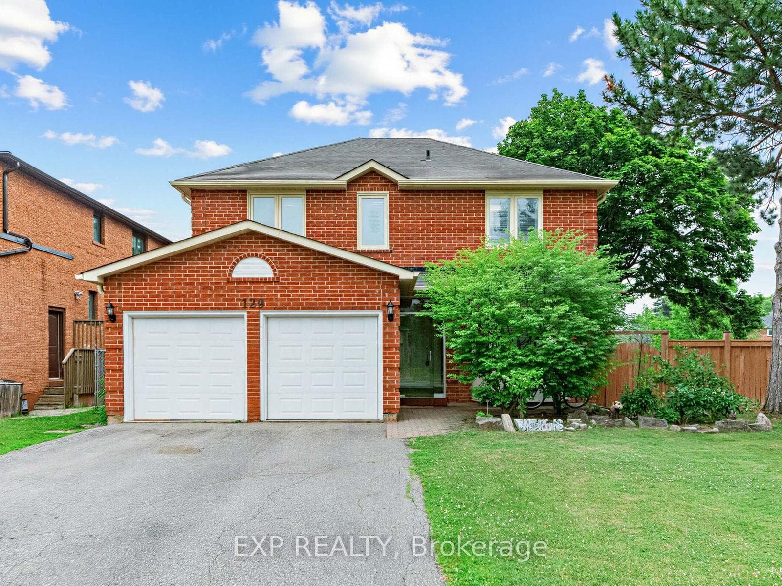 129 Franklin Avenue, Vaughan, ON L4J 4X6, Vaughan — photo 1