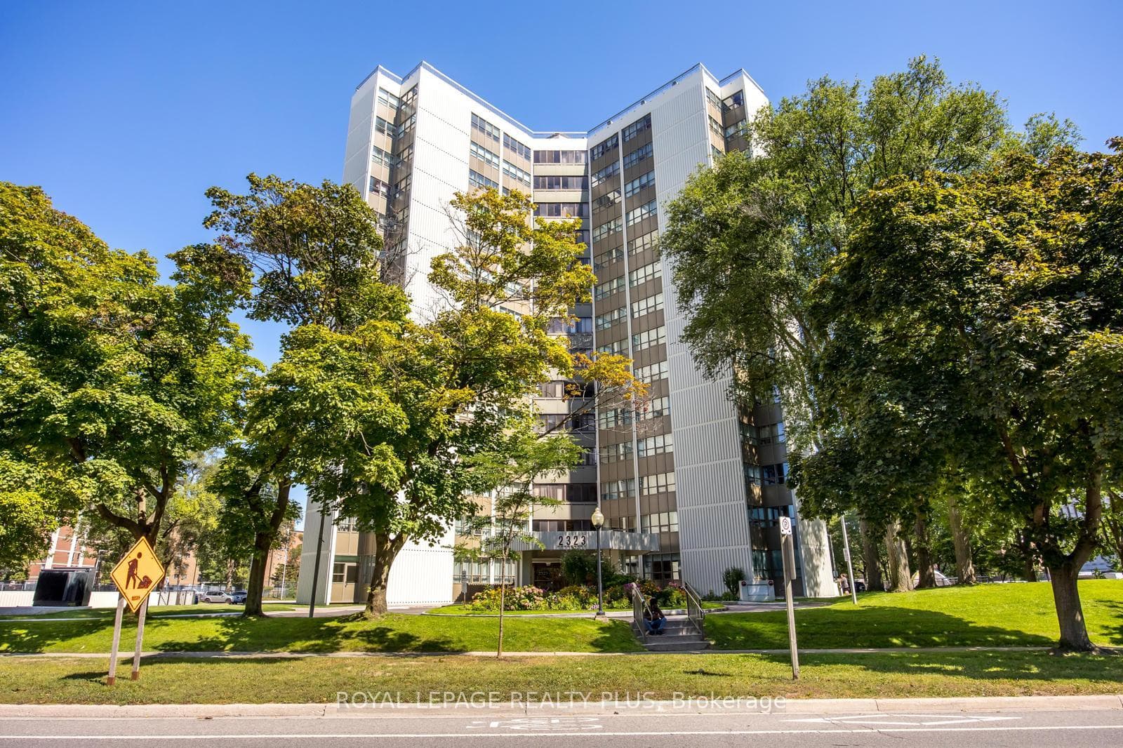 2323 Confederation Parkway 408, Mississauga, ON L5B 1R6, Mississauga — photo 1