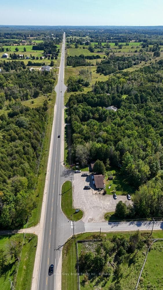 317558 and 317560 Highway 6 And 10 Highway S, Georgian Bluffs, ON N4K 5N6, Georgian Bluffs — photo 1