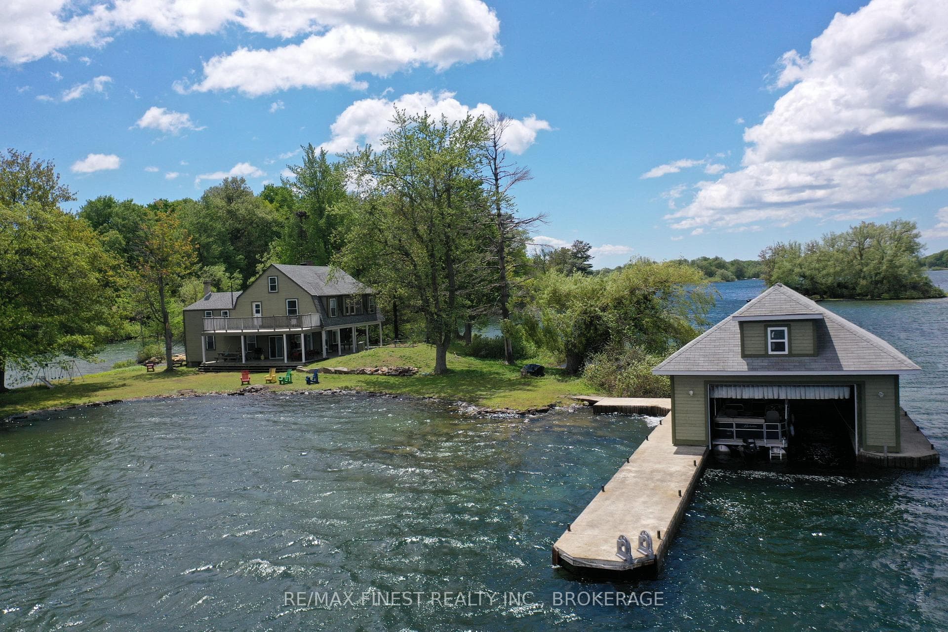 1 Sampson Island, Leeds and the Thousand Islands, ON K7G 3C9, Leeds and the Thousand Islands — photo 1