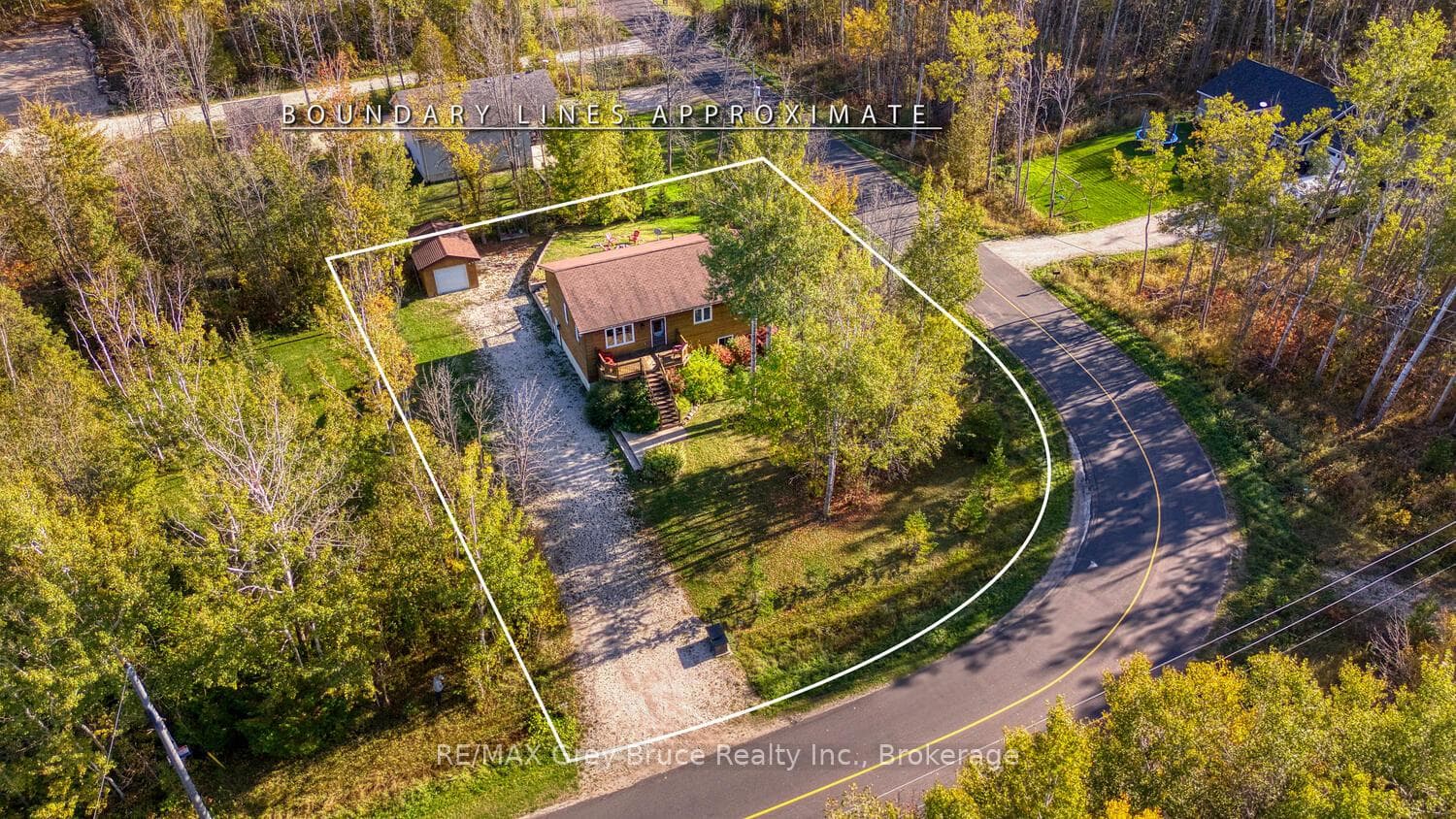 104 Maple Drive, Northern Bruce Peninsula, ON N0H 1Z0, Northern Bruce Peninsula — photo 1