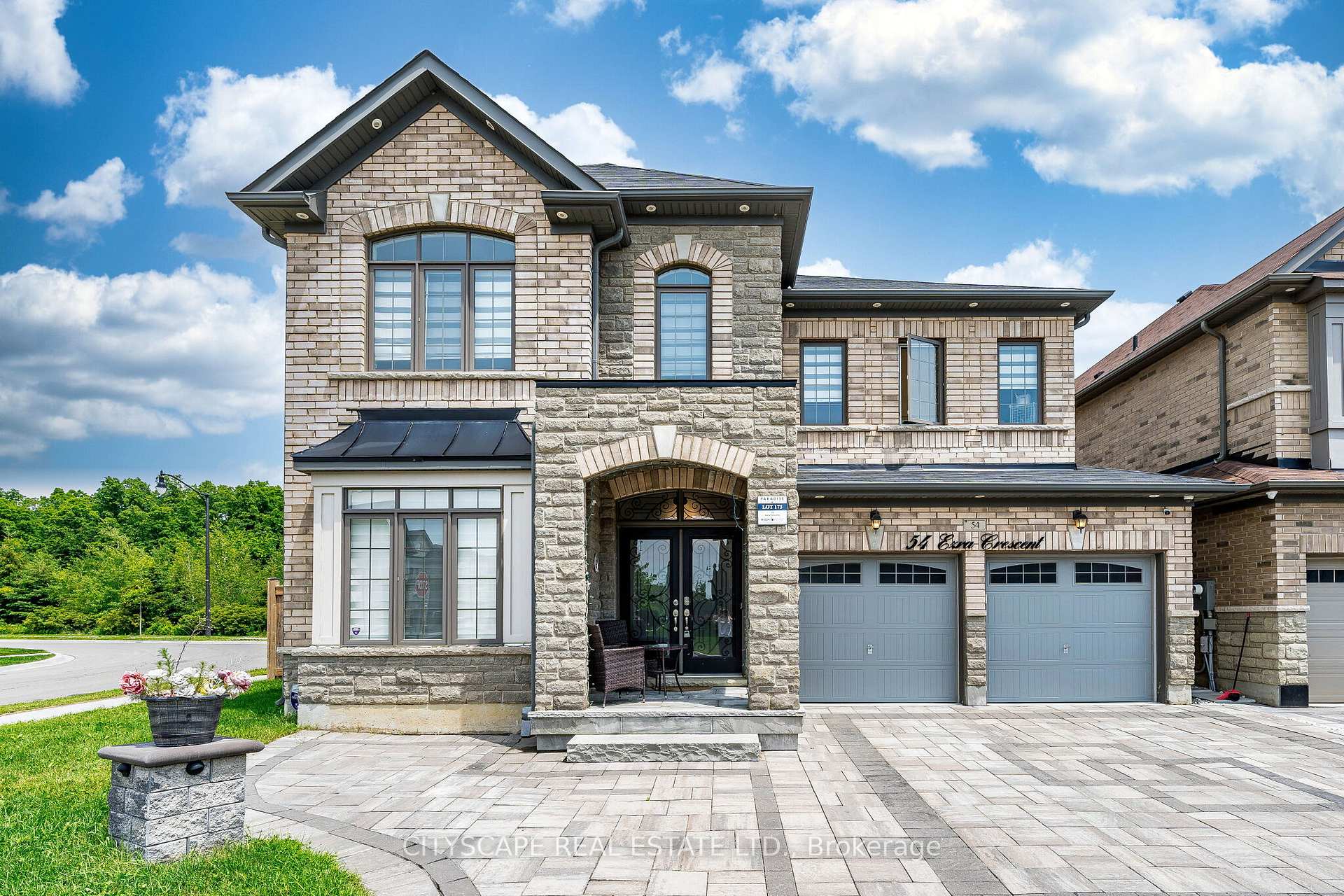 54 Ezra Crescent, Brampton, ON L7A 5A6, Brampton — photo 1